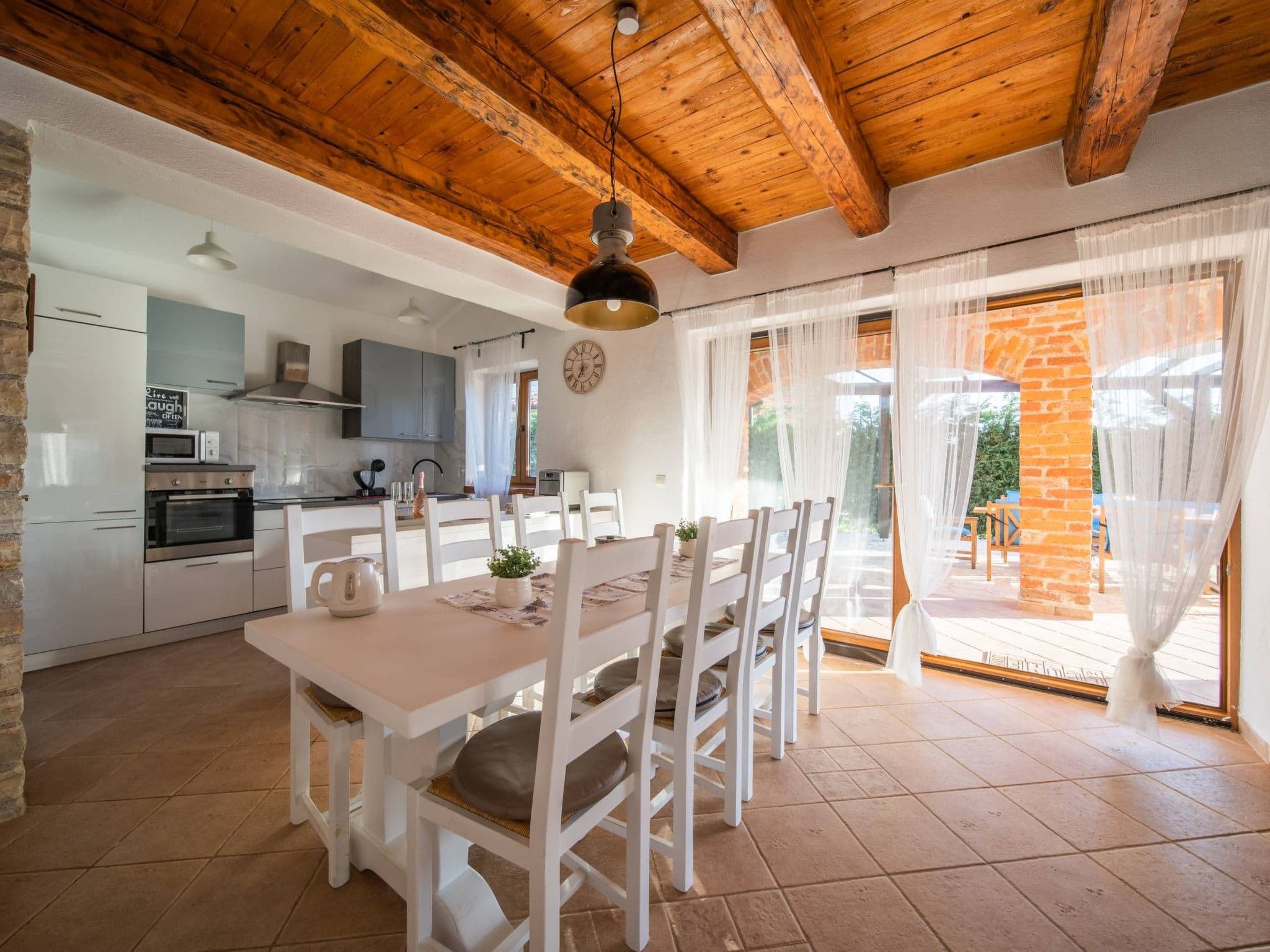 Kitchen / Dining Room