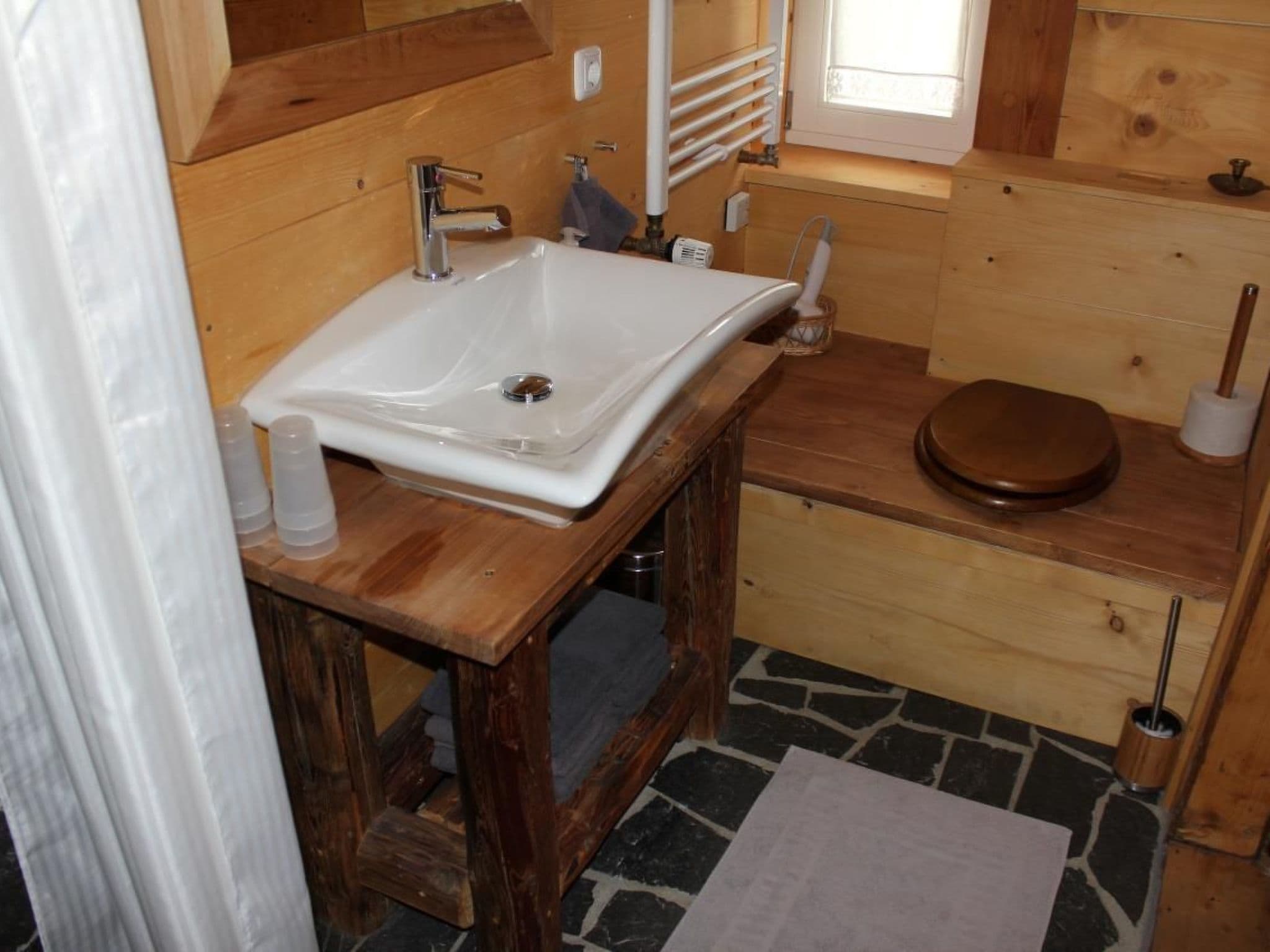 Gallery Image 19