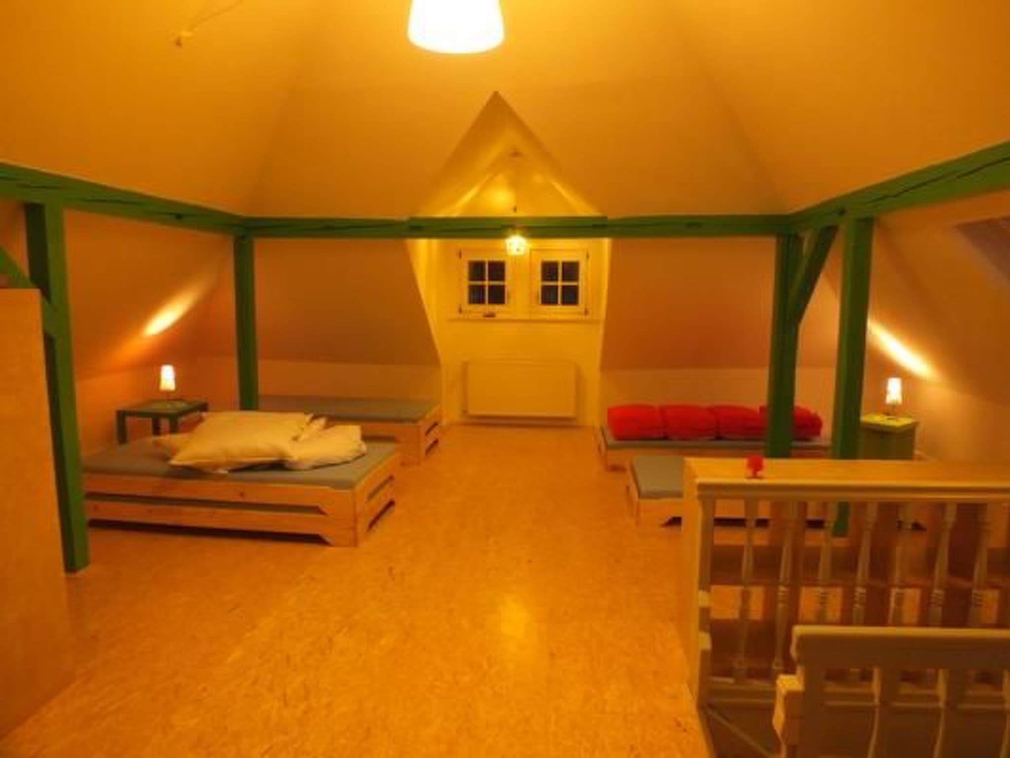 Gallery Image 13