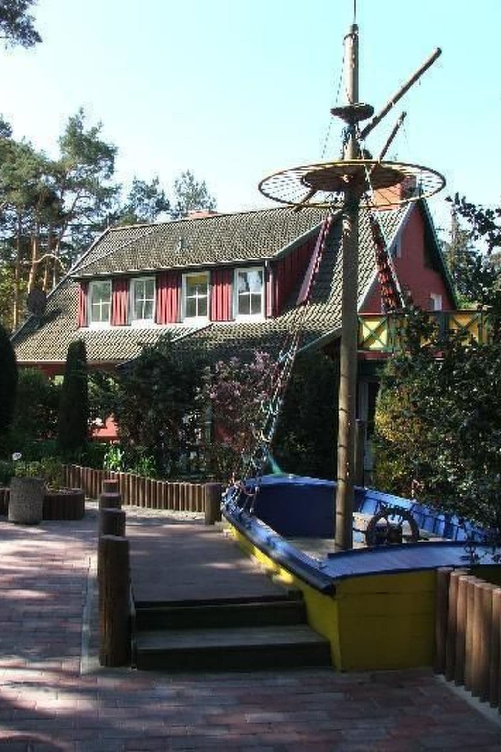 Gallery Image 1