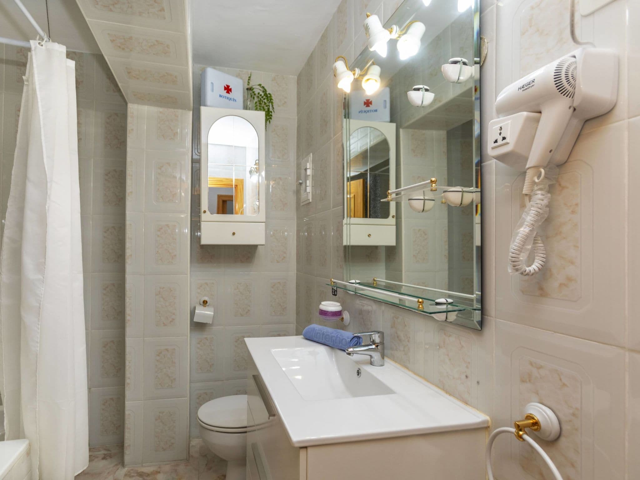 Bathroom / Wellness