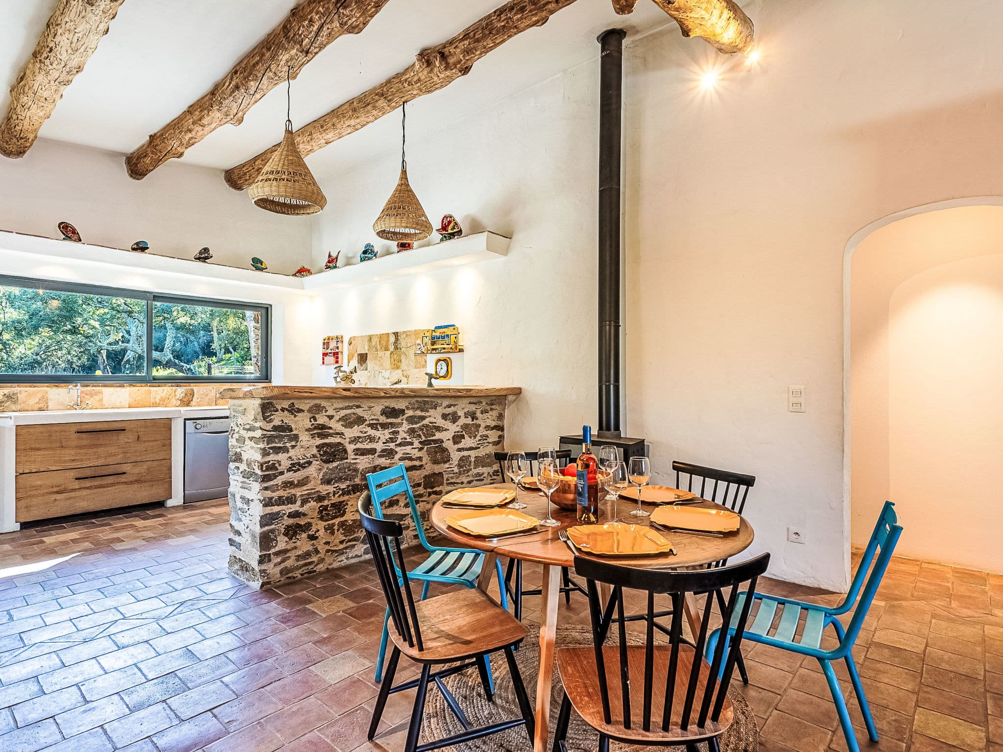 Kitchen / Dining Room