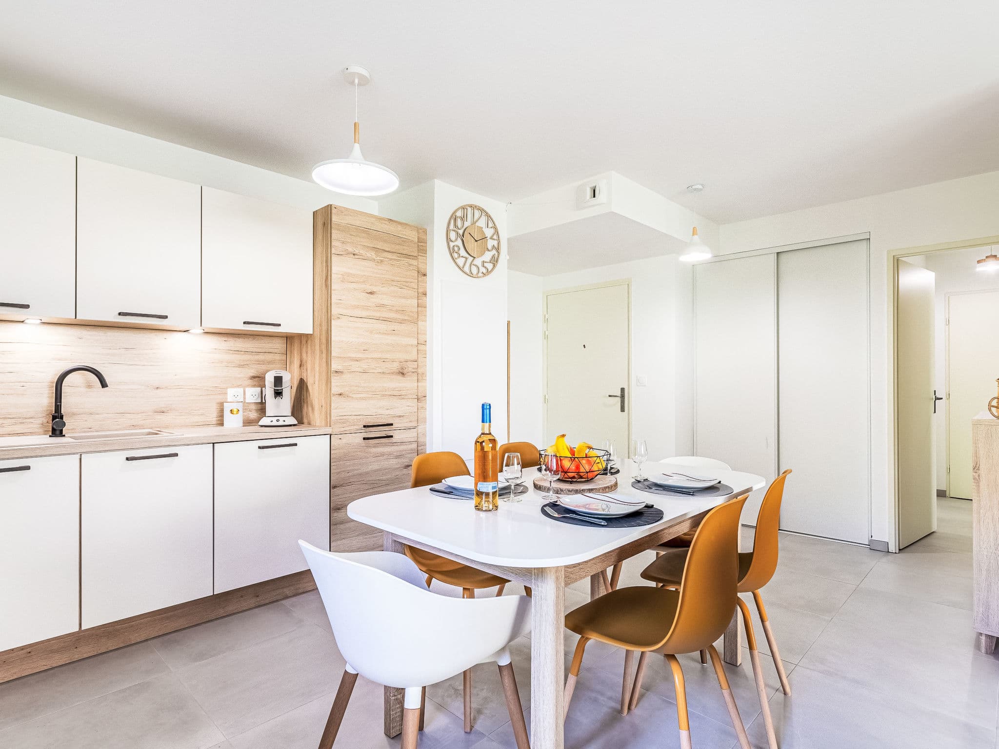 Kitchen / Dining Room