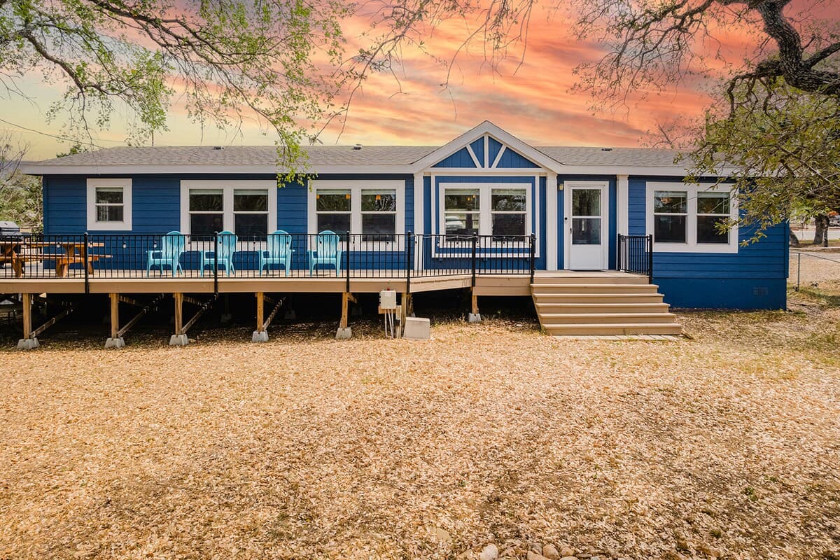 Unwind with stunning Lake Buchanan sunsets—your perfect end to every day.