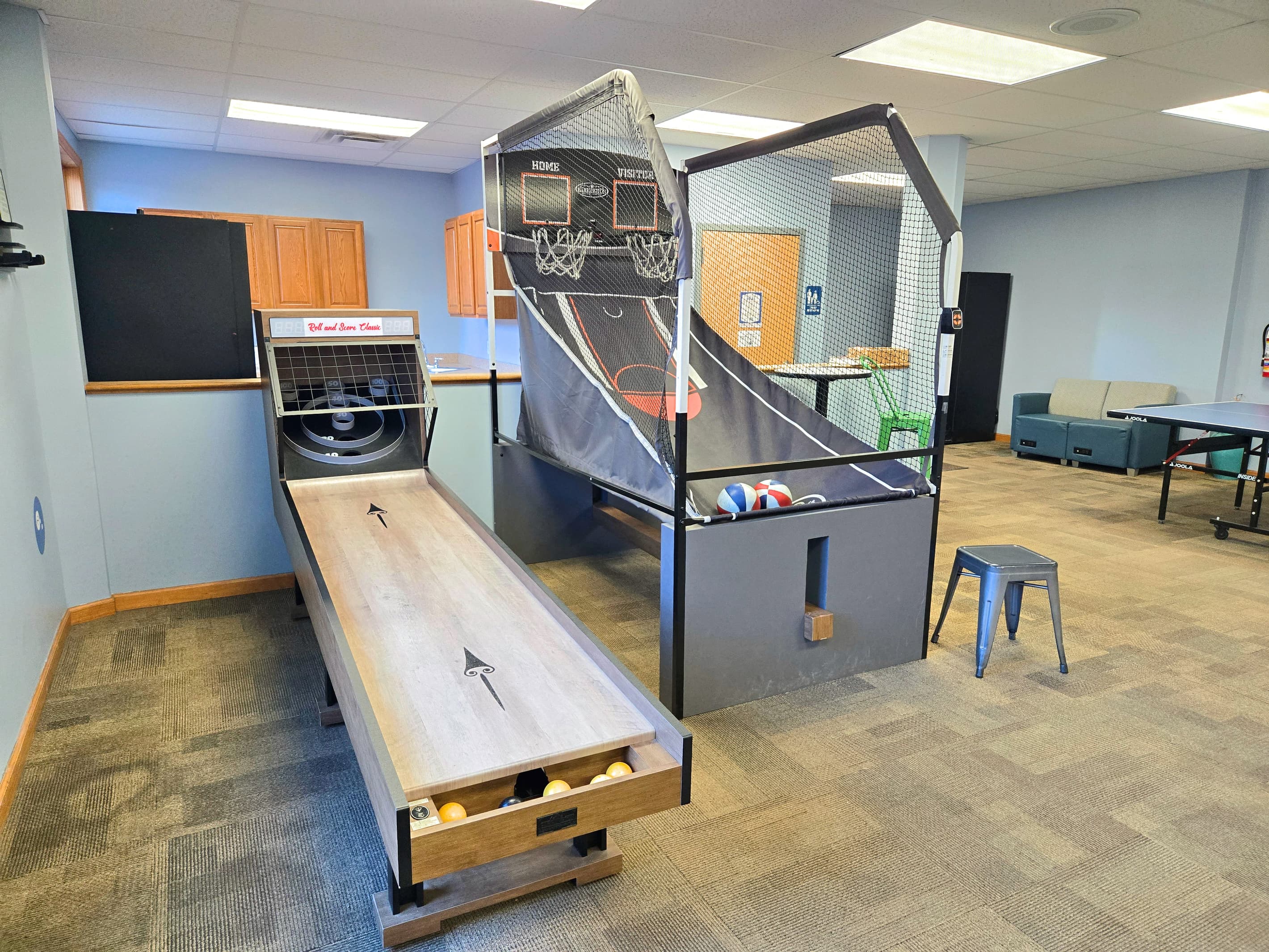 Family Game Room - Community Amenity - Arrowhead Lake - Serhii Vacation Rentals