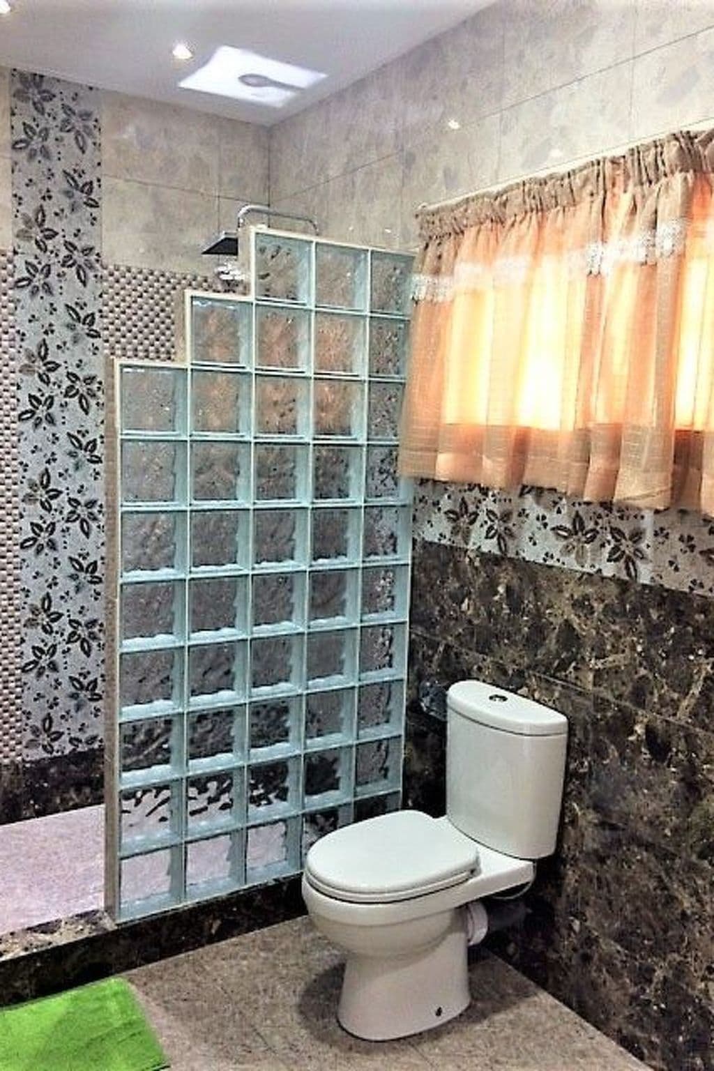 Gallery Image 21