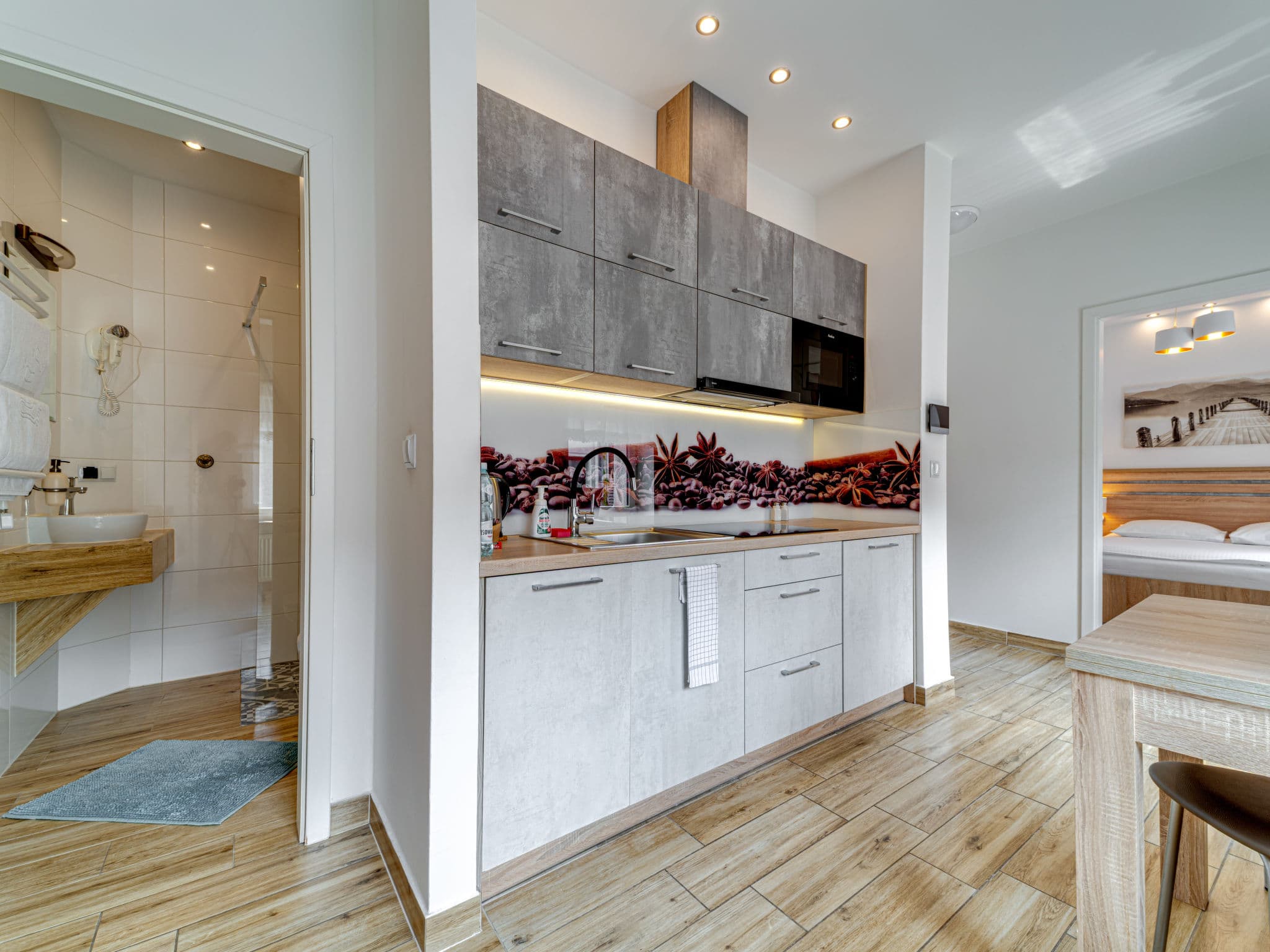 Kitchen / Dining Room