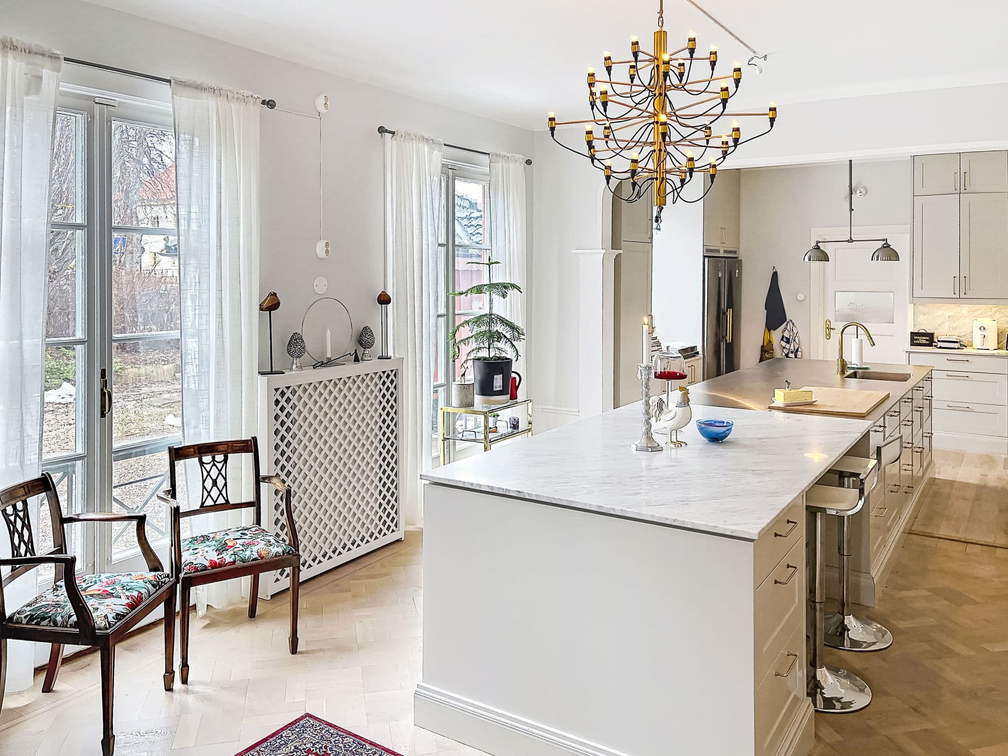 Kitchen / Dining Room