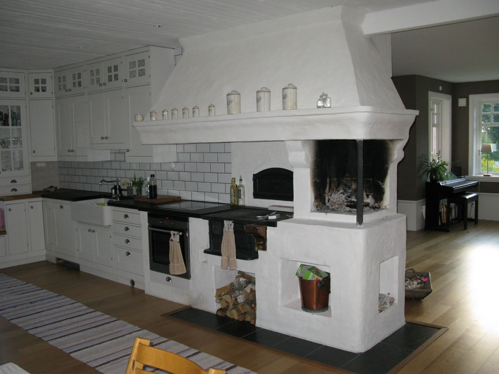 Gallery Image 6