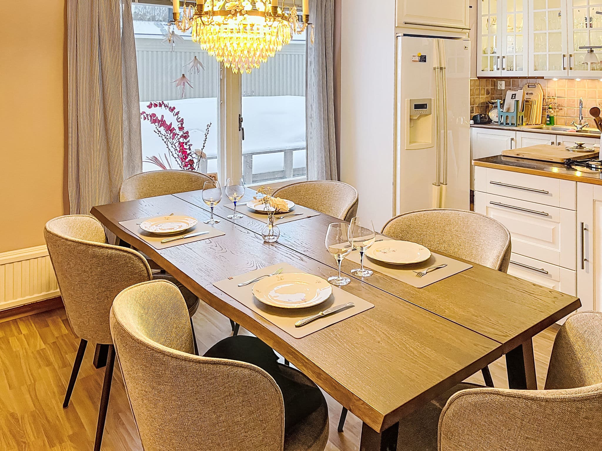 Kitchen / Dining Room