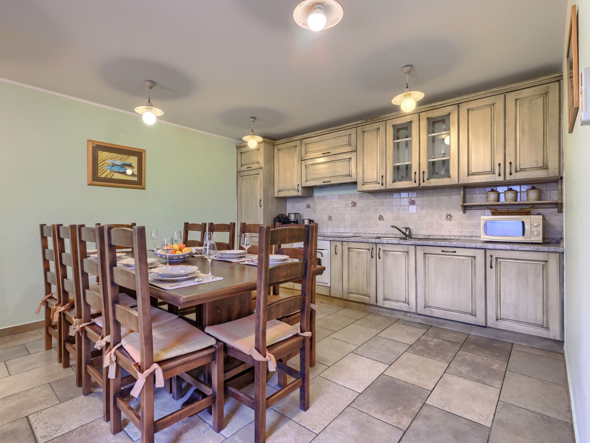 Kitchen / Dining Room