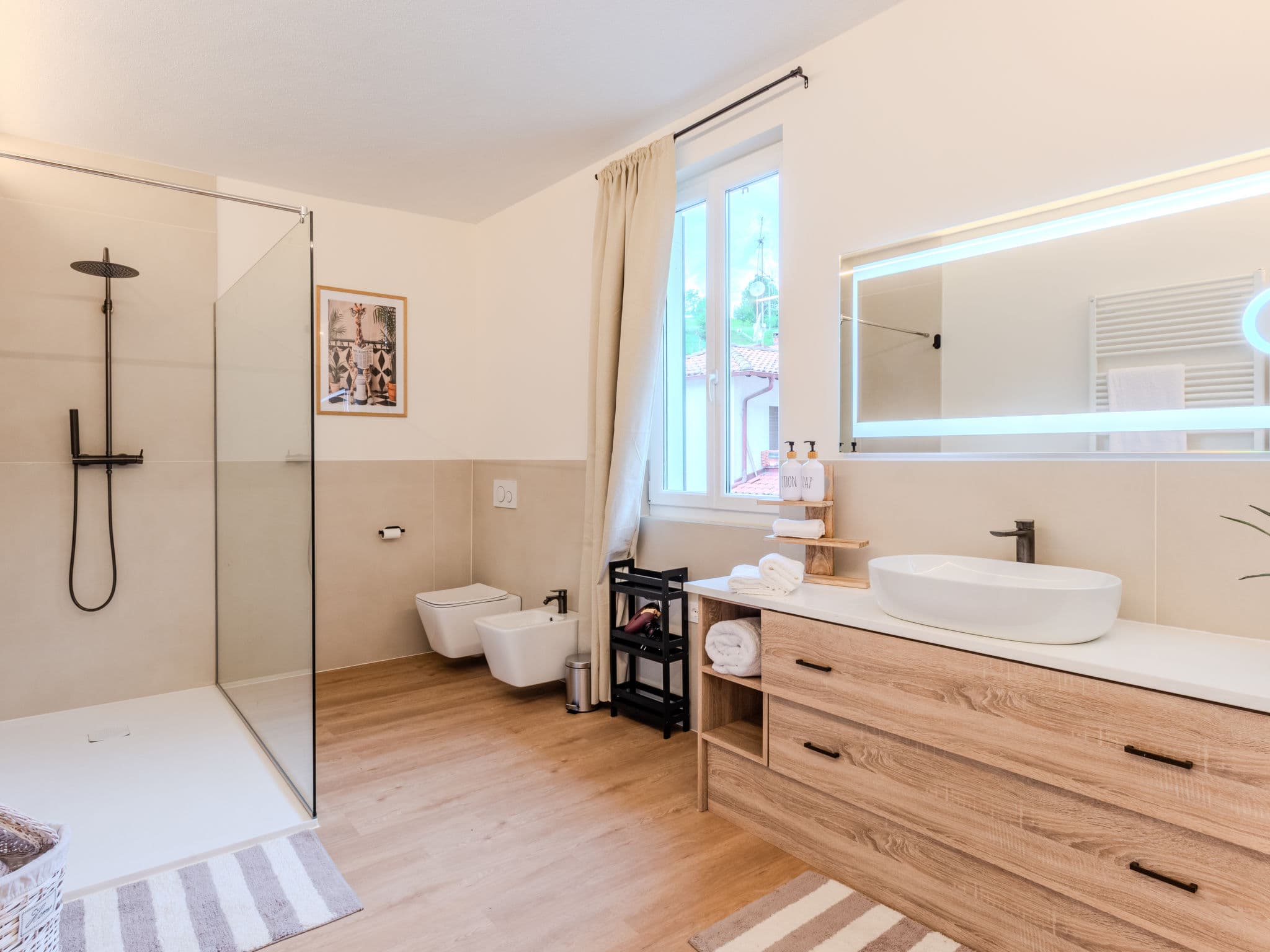 Bathroom / Wellness