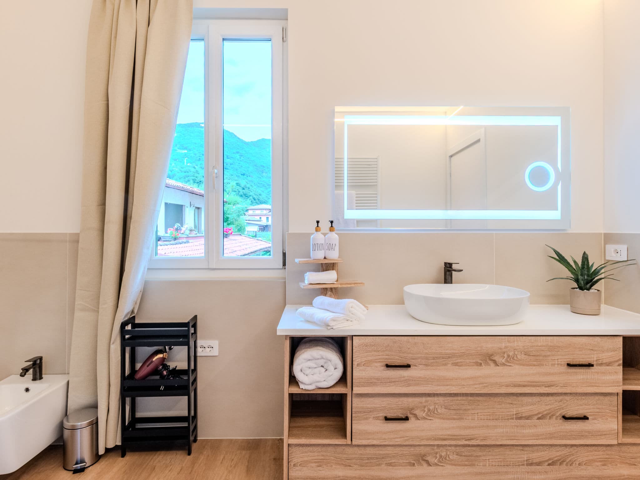 Bathroom / Wellness