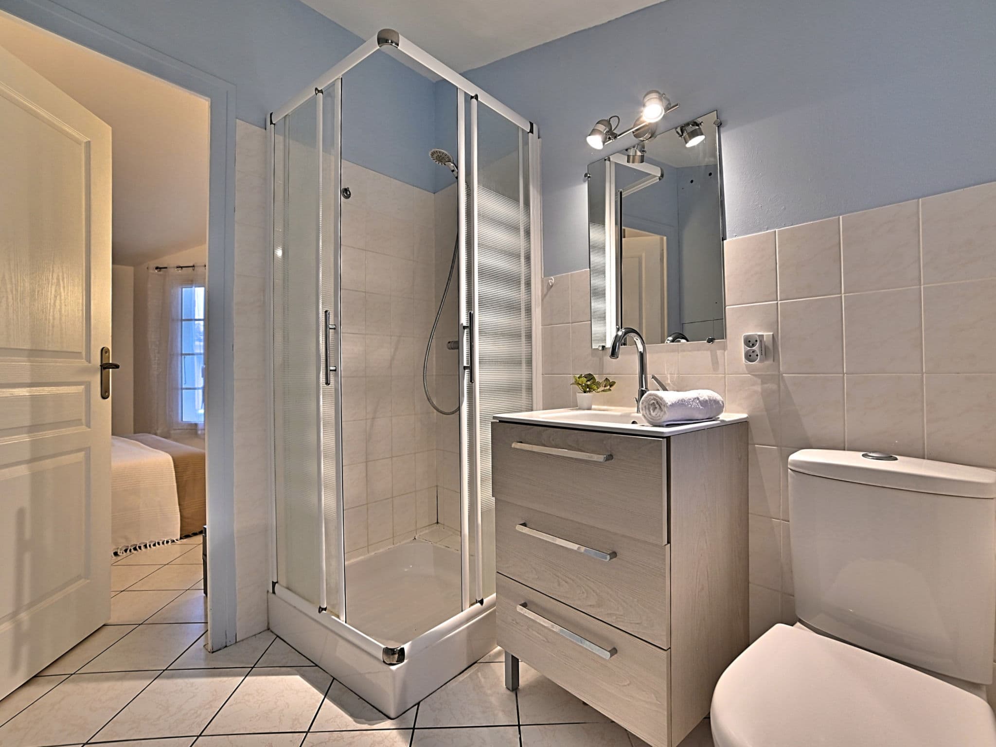 Bathroom / Wellness