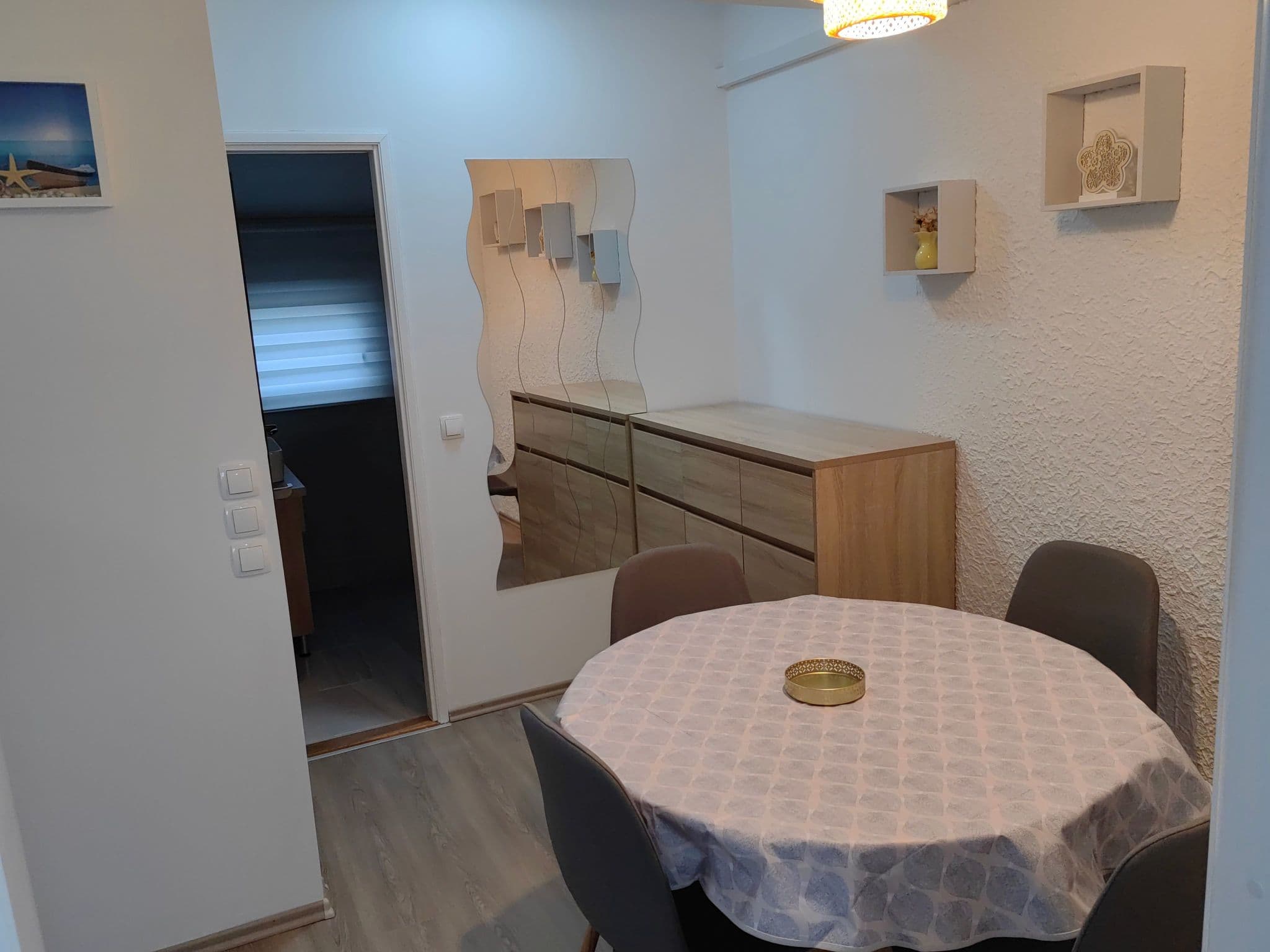 Gallery Image 19
