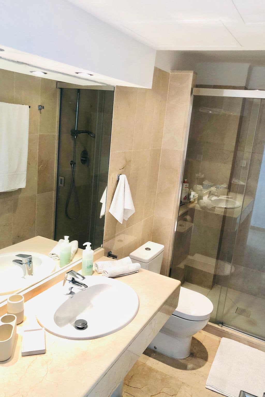 Bathroom / Wellness