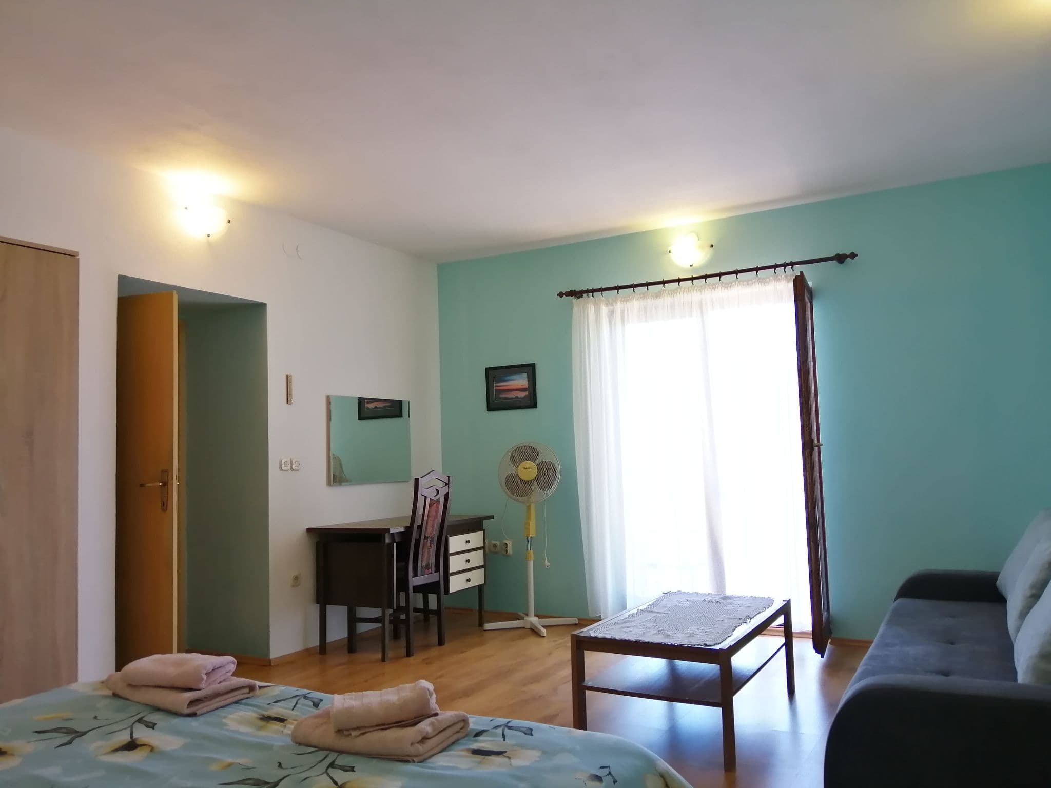 Gallery Image 21
