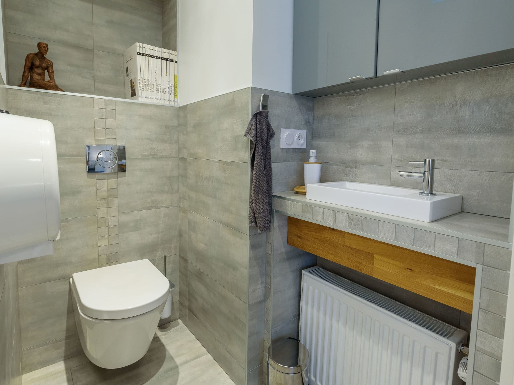 Bathroom / Wellness