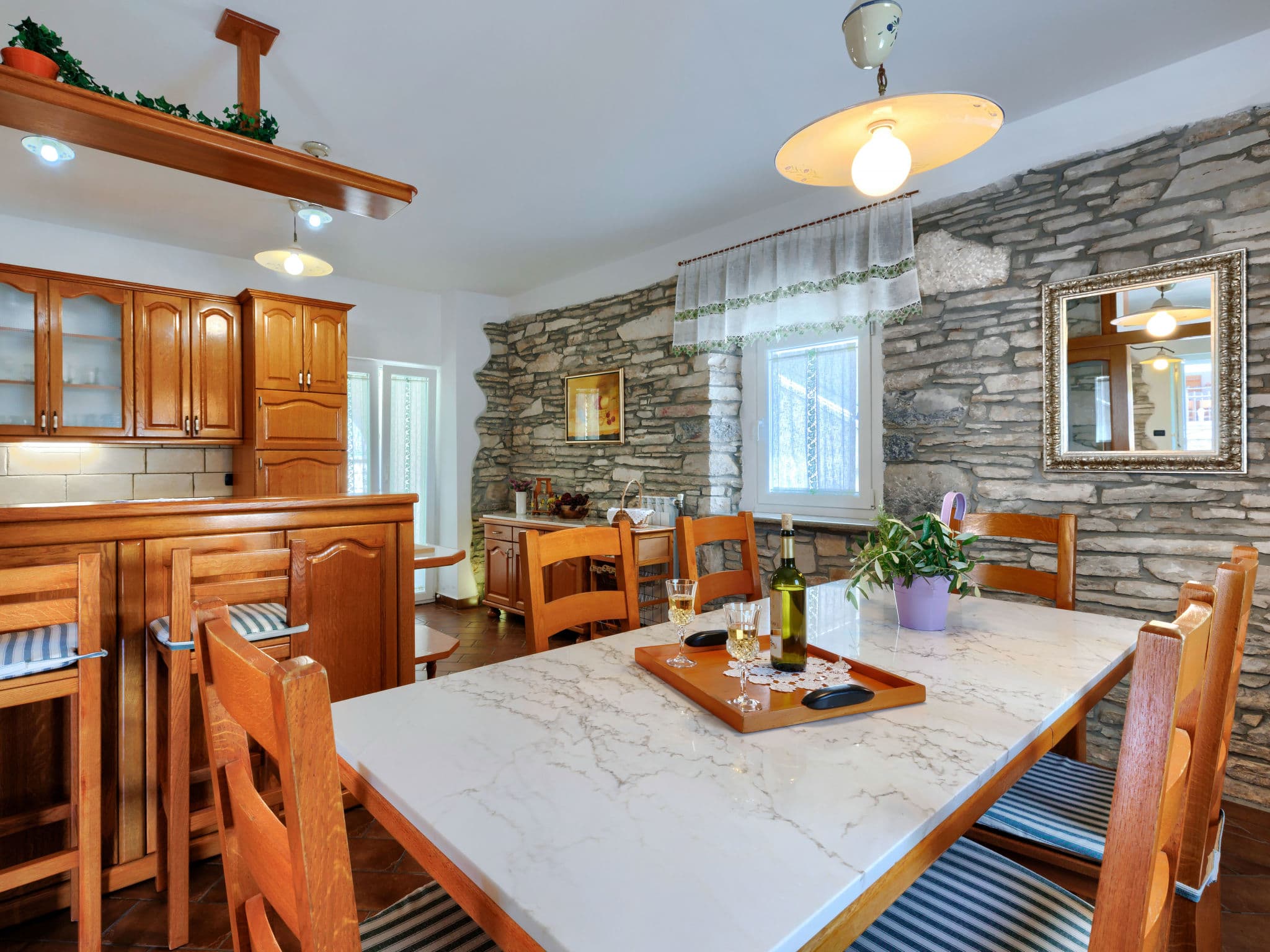 Kitchen / Dining Room