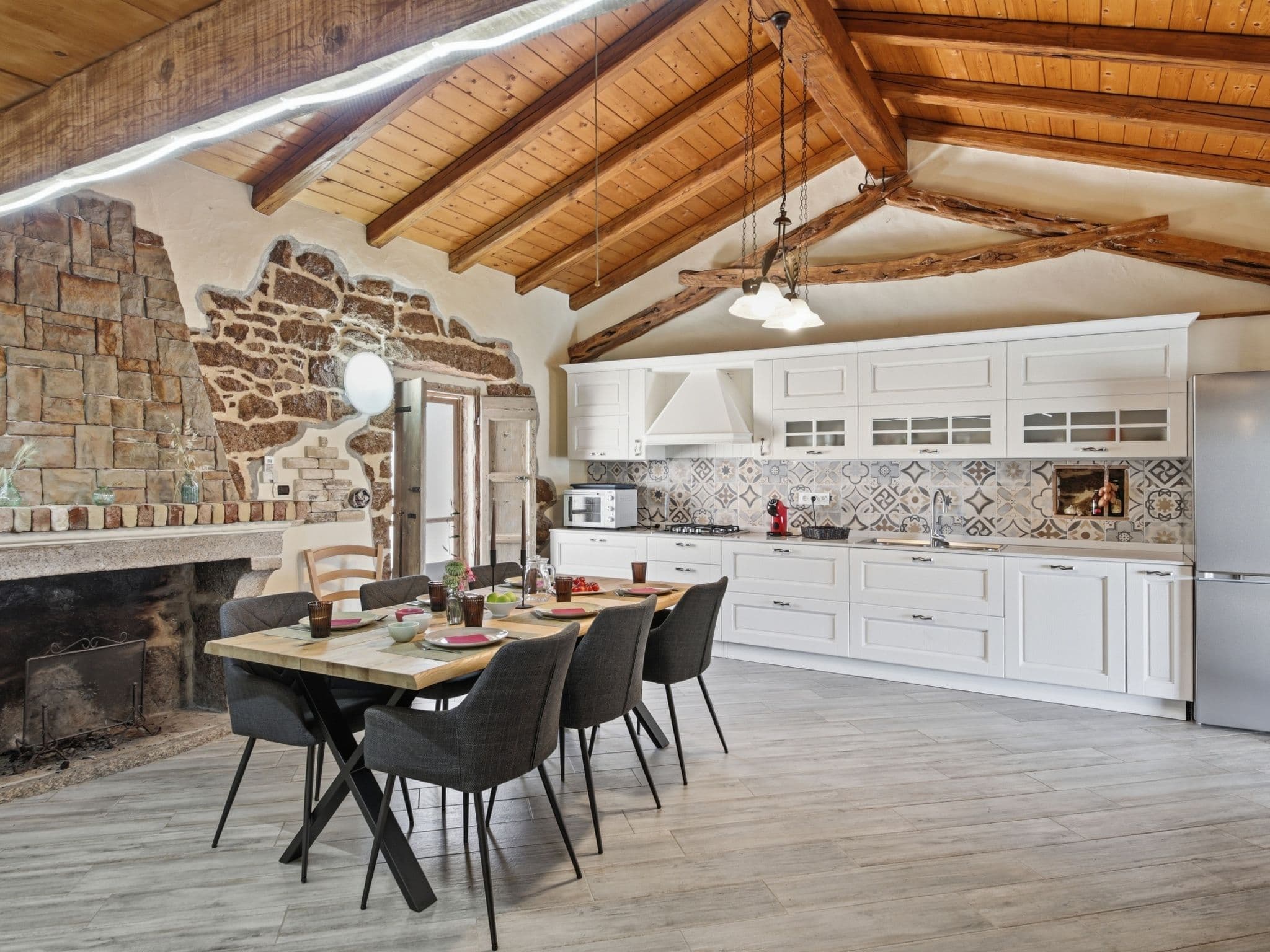 Kitchen / Dining Room