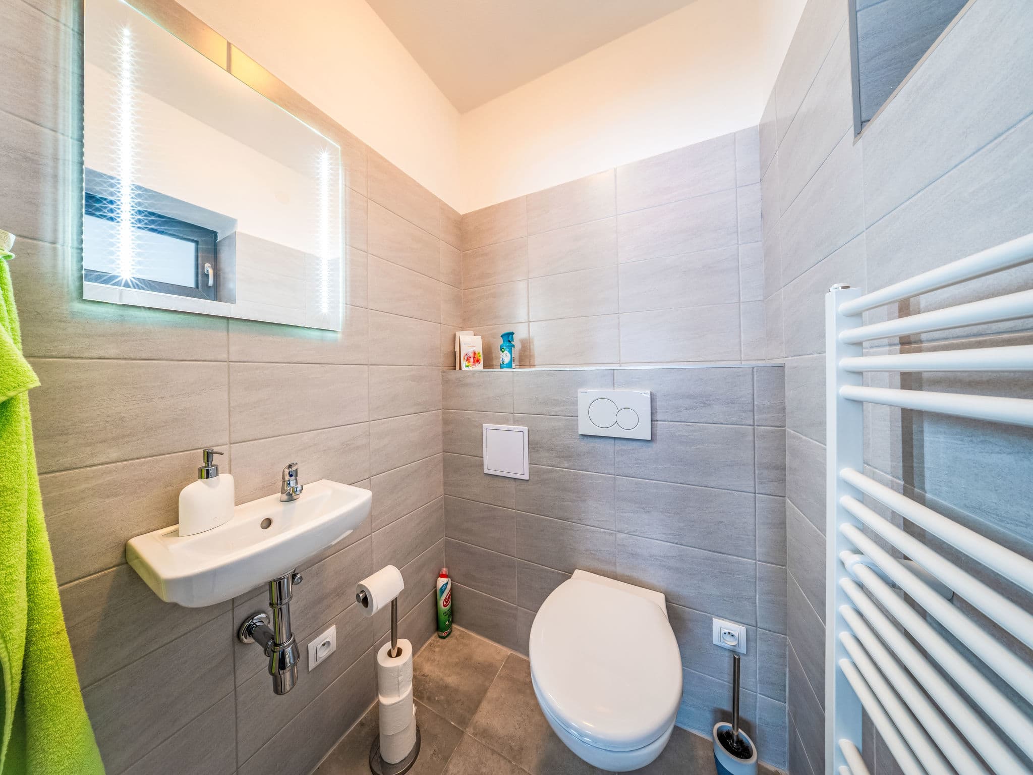 Bathroom / Wellness