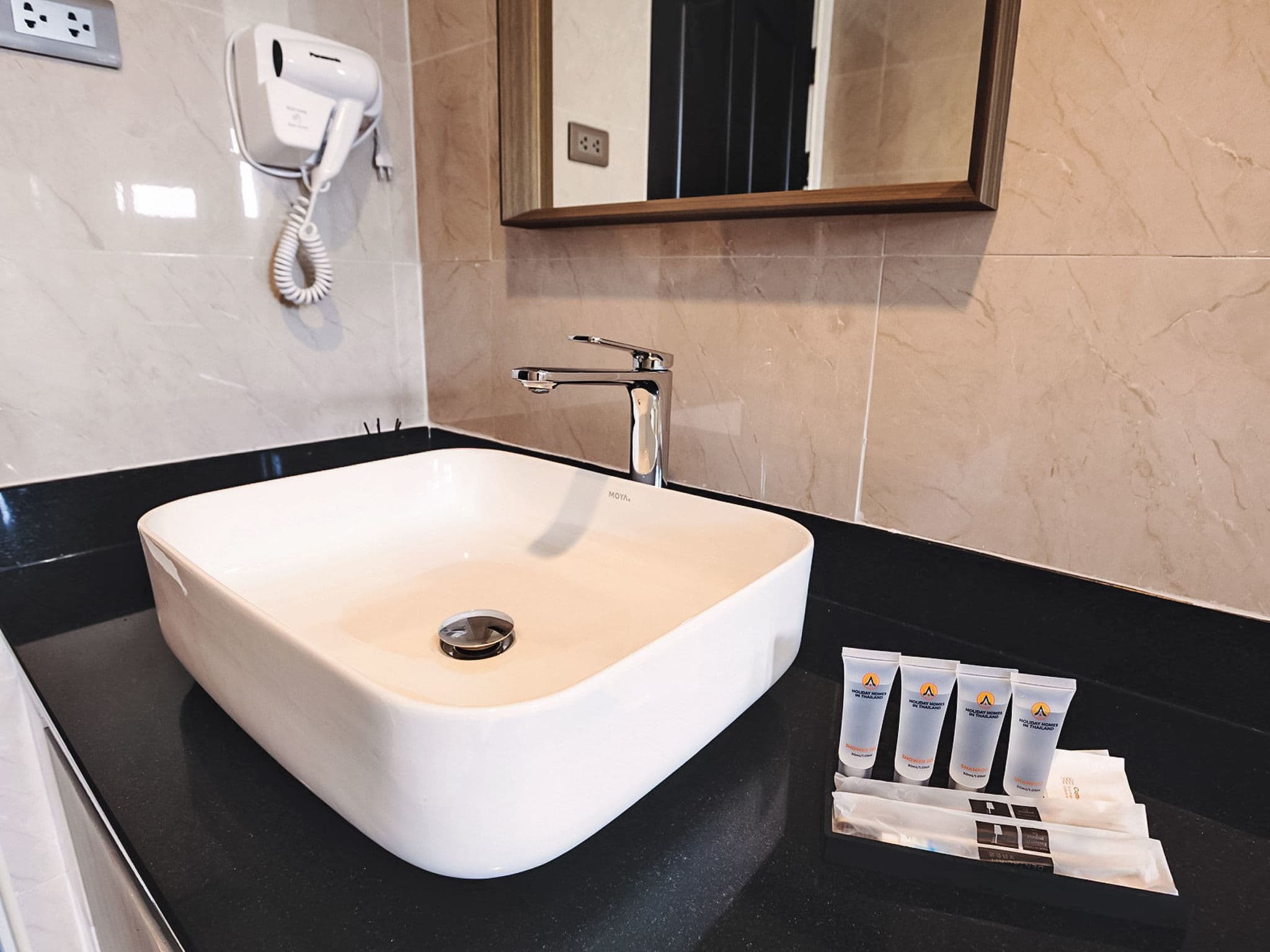 Bathroom / Wellness