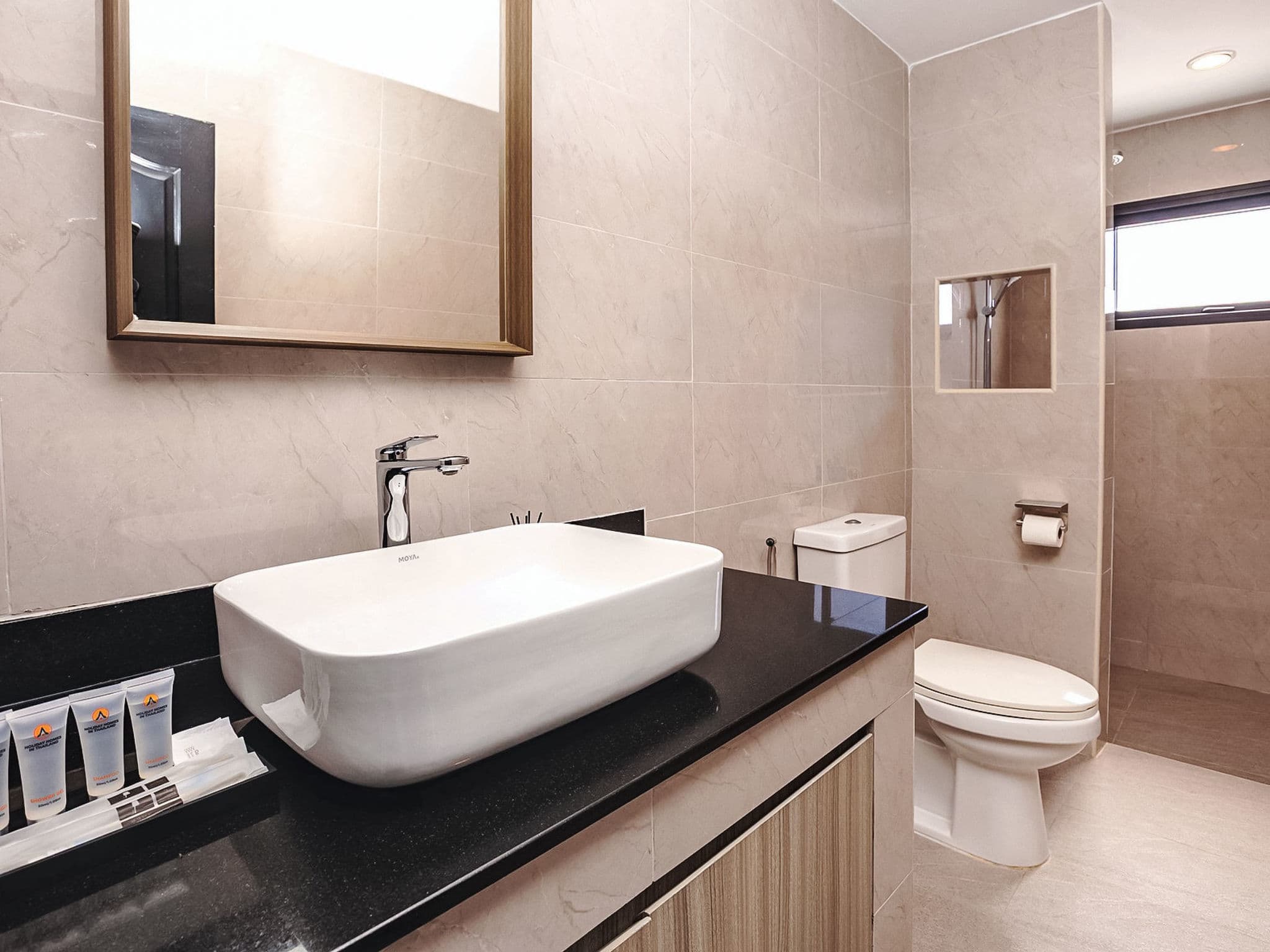 Bathroom / Wellness
