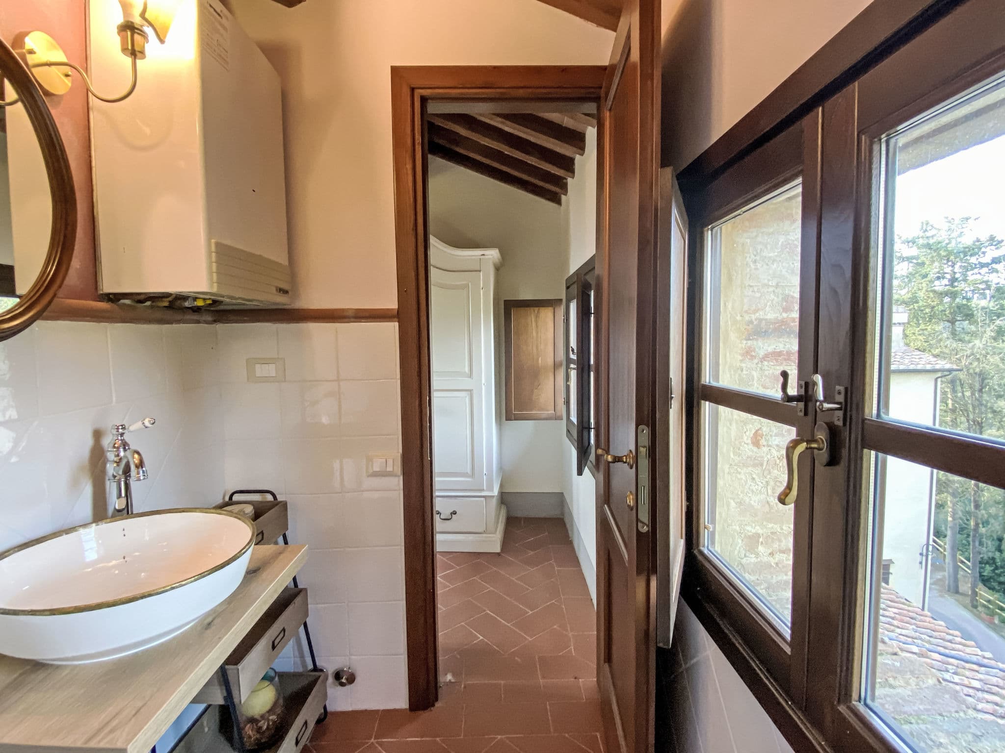 Bathroom / Wellness