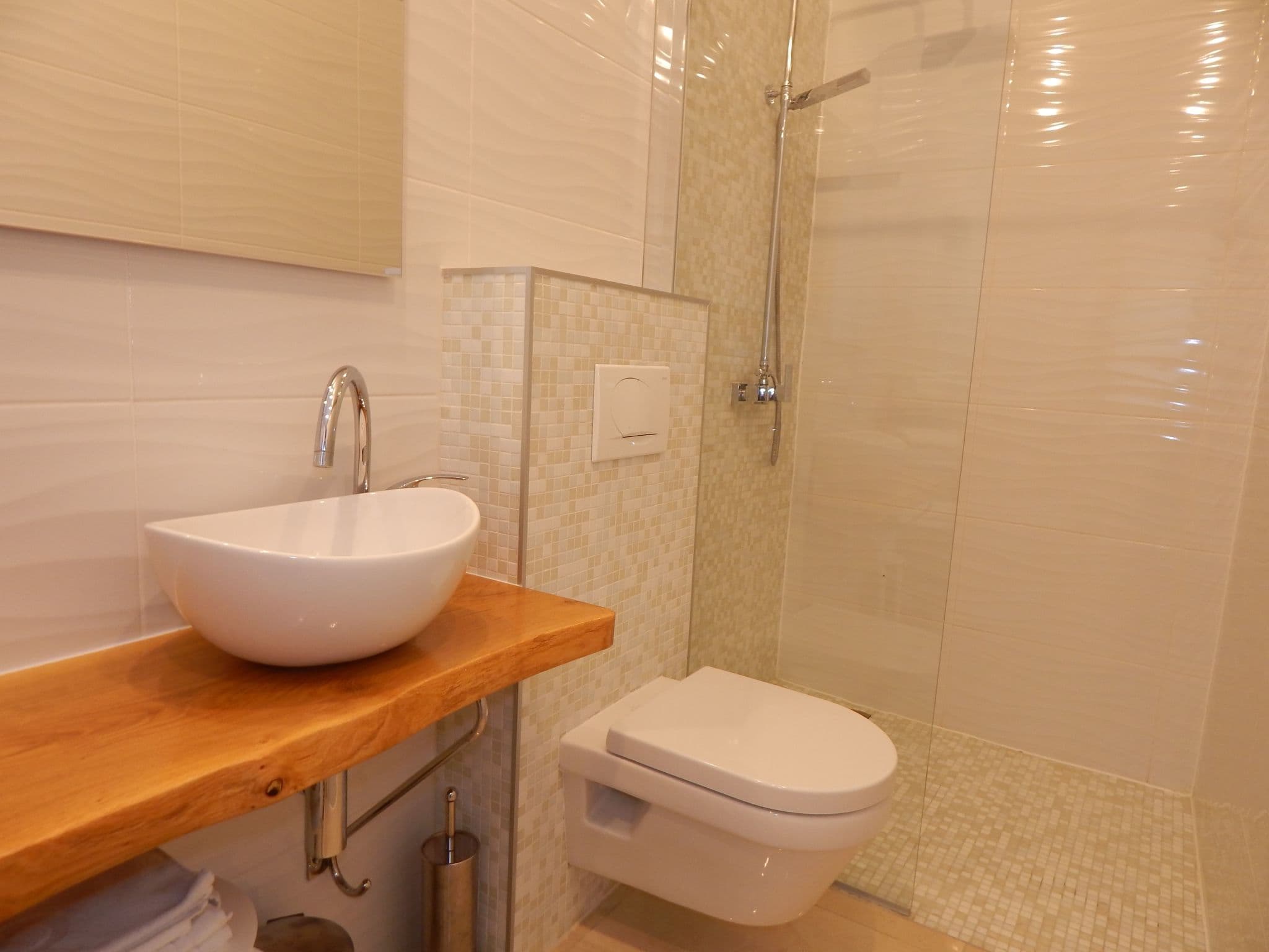 Gallery Image 22