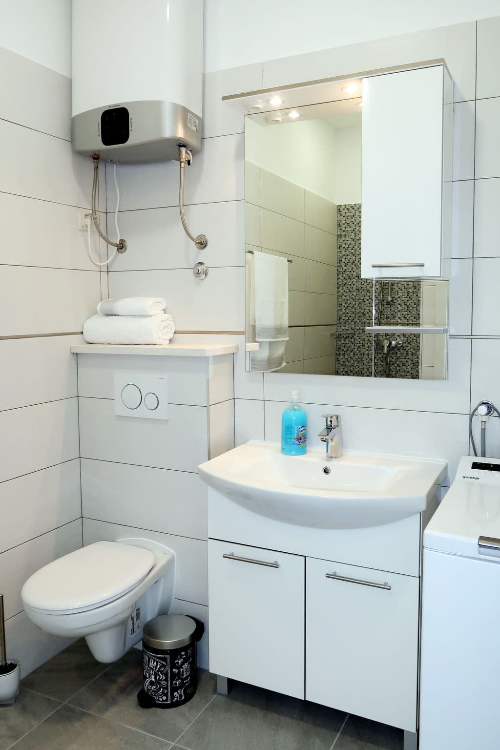Bathroom / Wellness