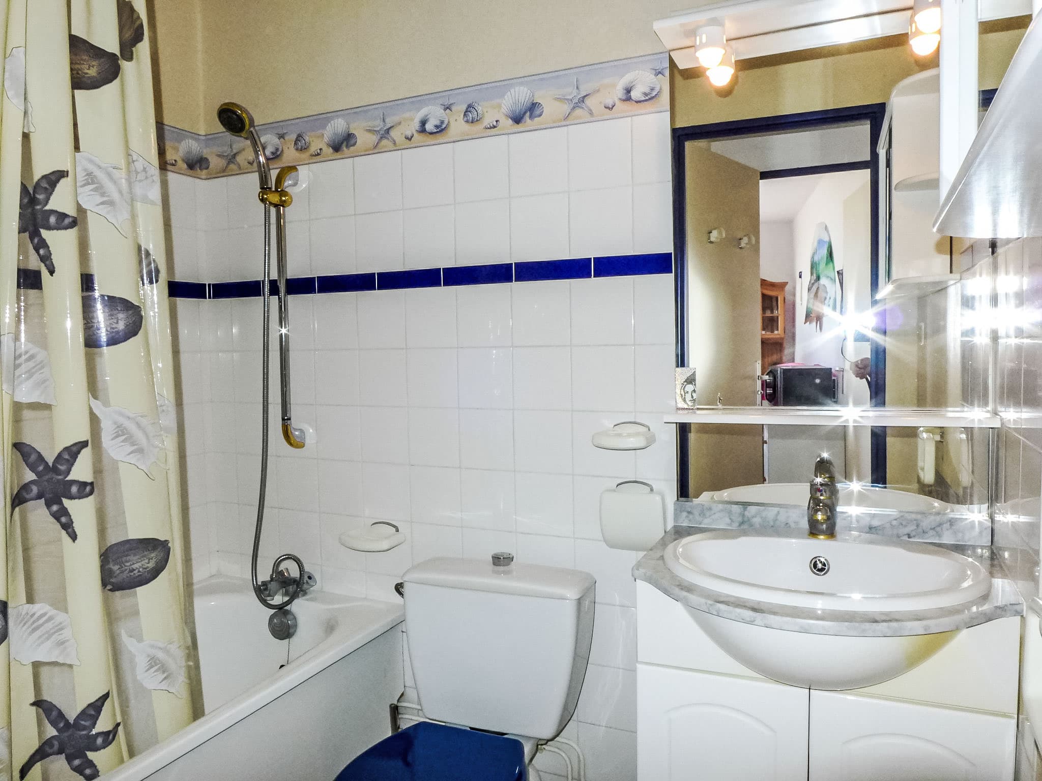 Bathroom / Wellness