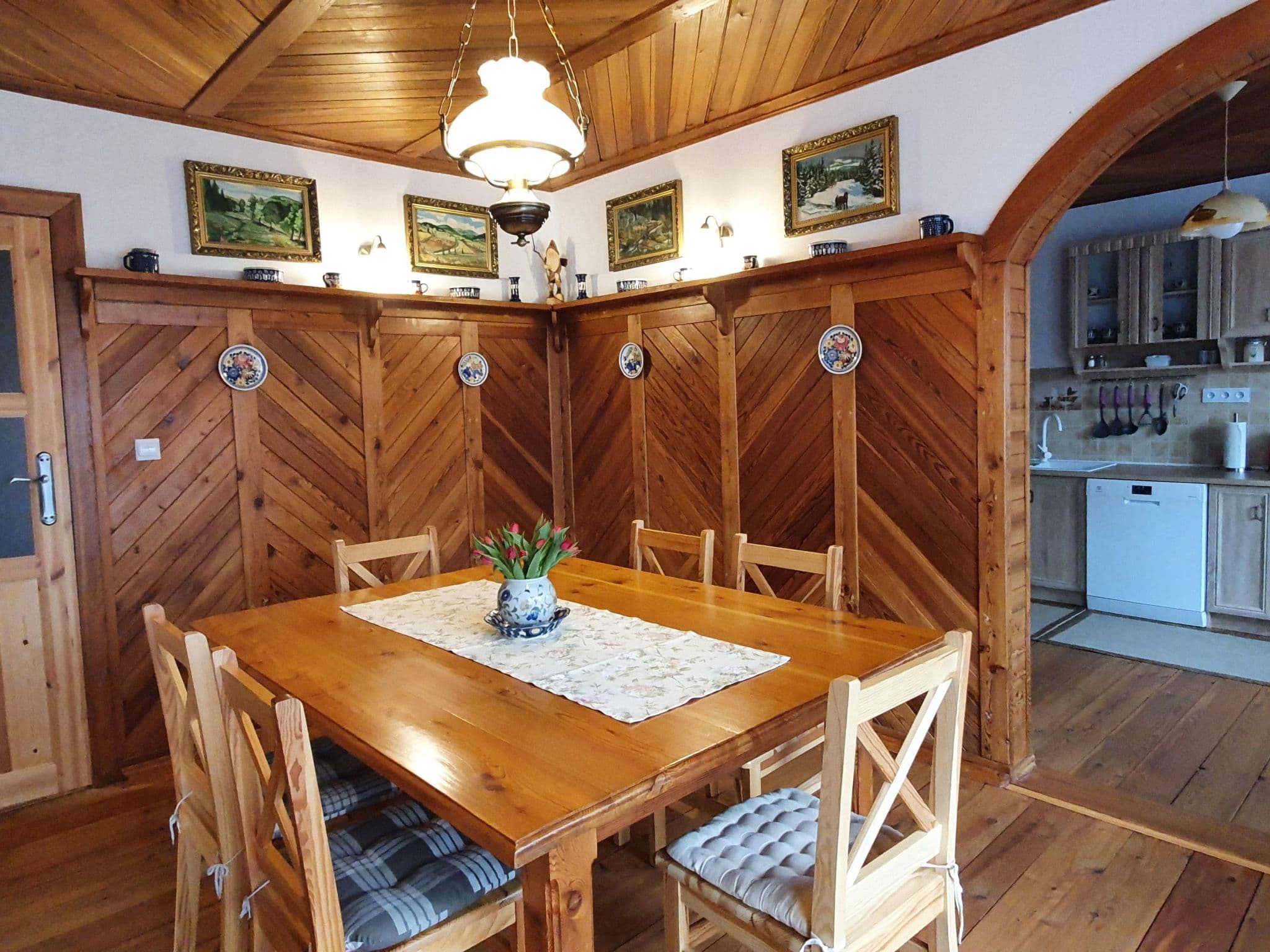 Kitchen / Dining Room