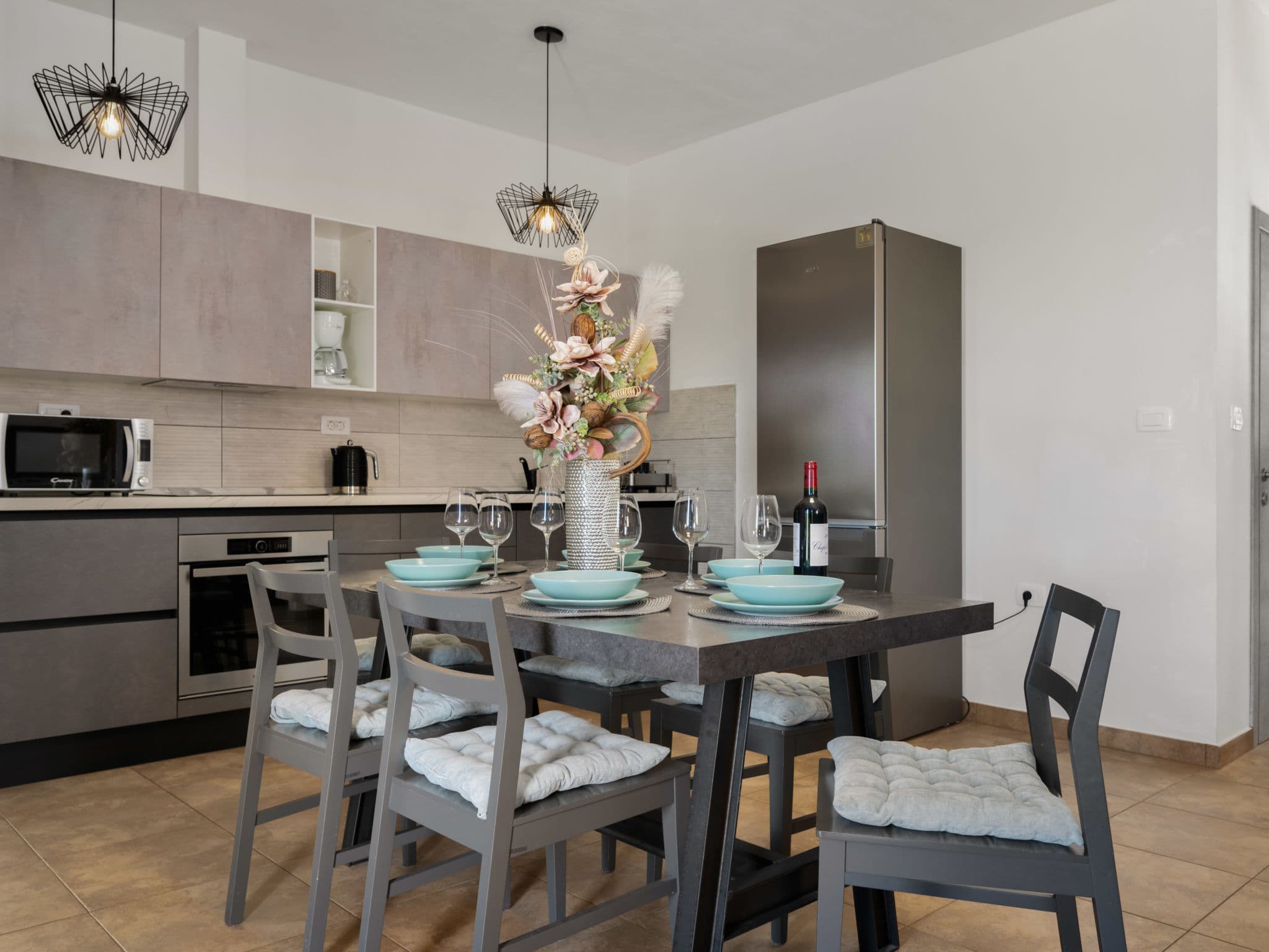 Kitchen / Dining Room