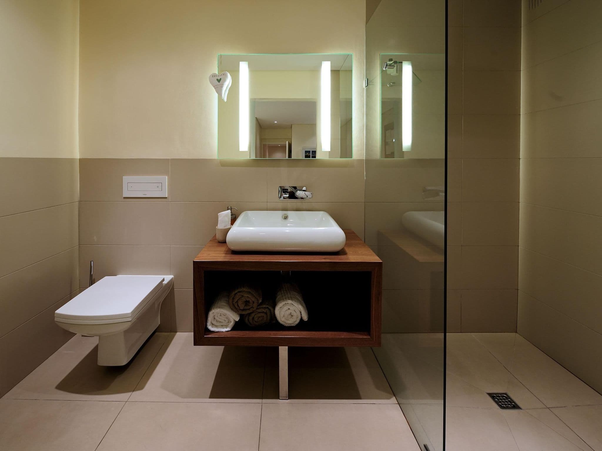 Bathroom / Wellness