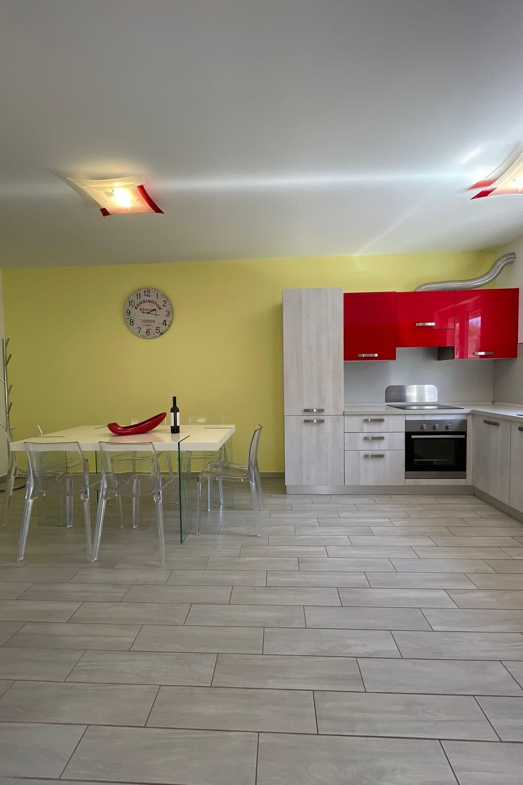 Kitchen / Dining Room