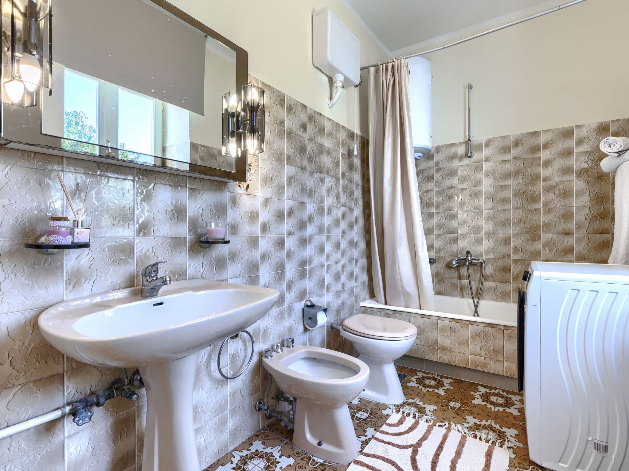 Bathroom / Wellness