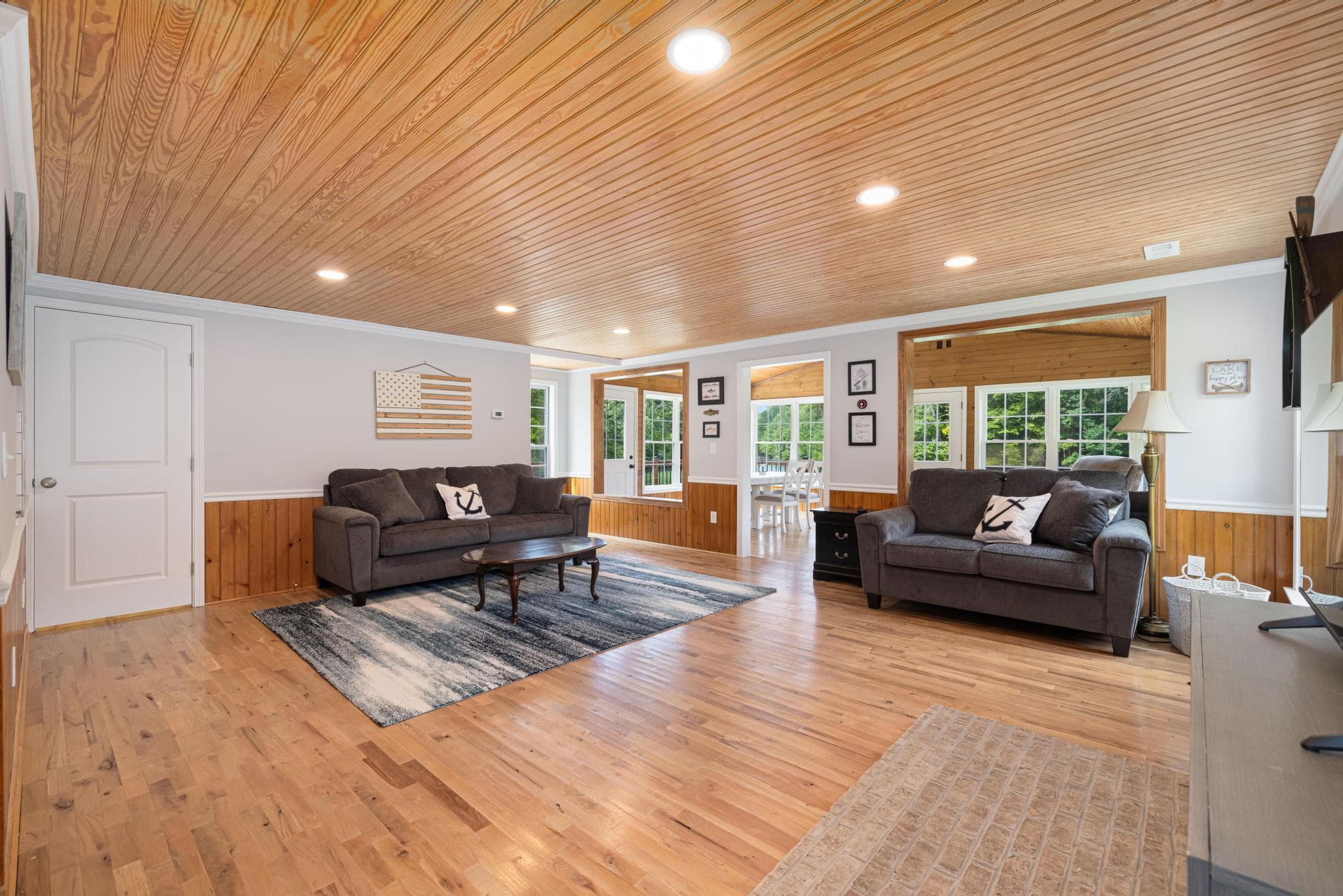 Gallery Image 8