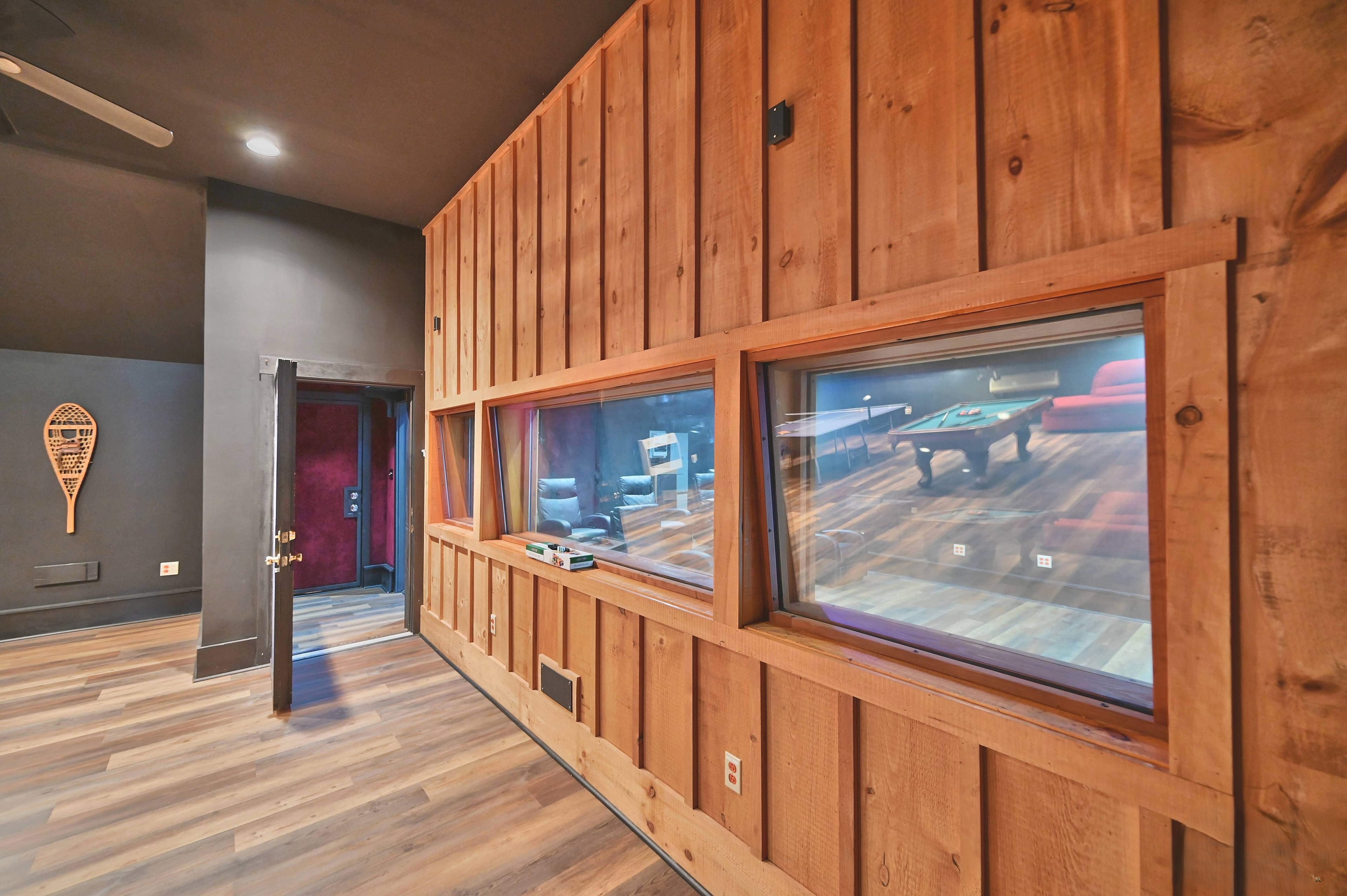 Gameroom4