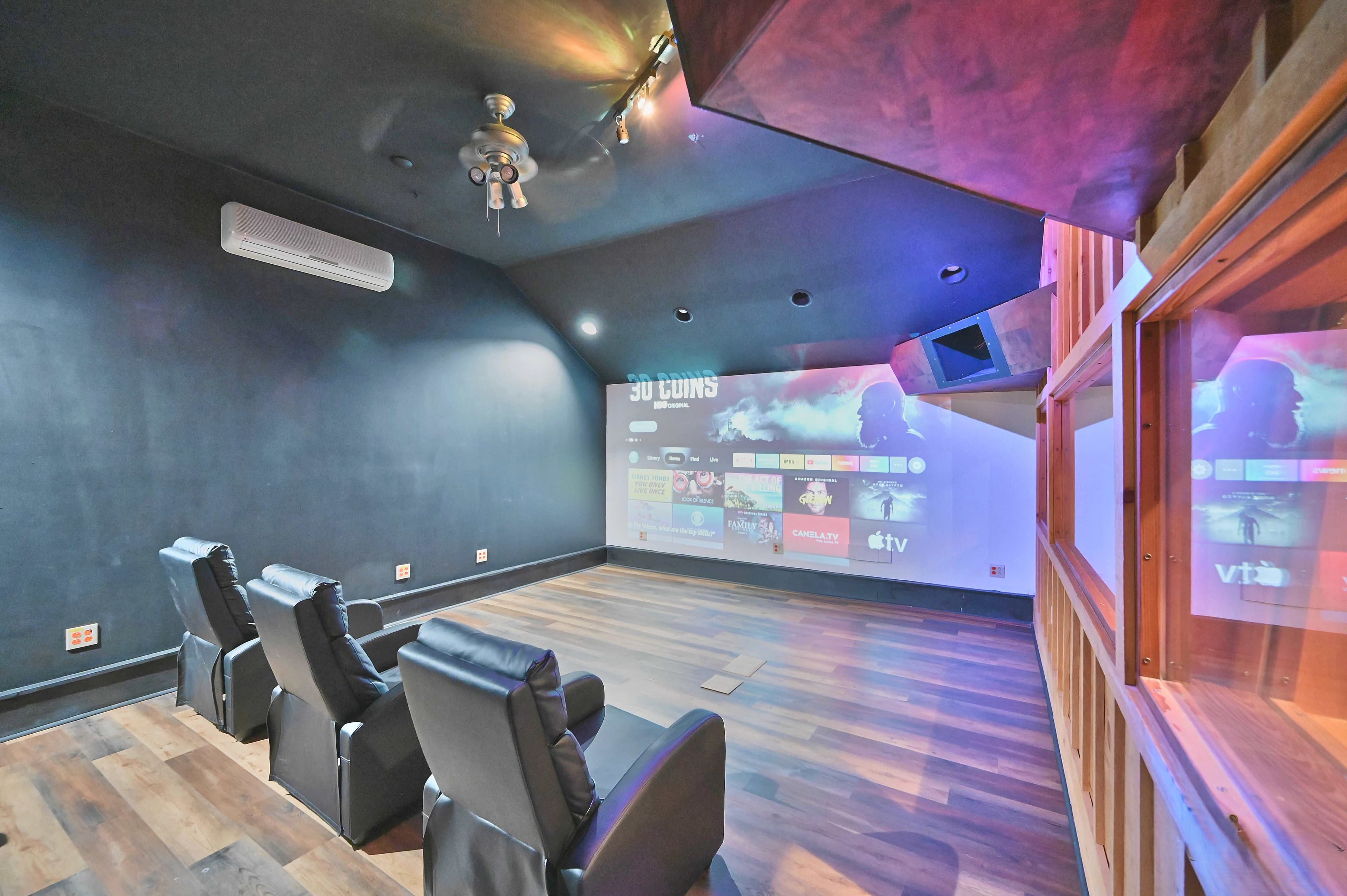 Theater2