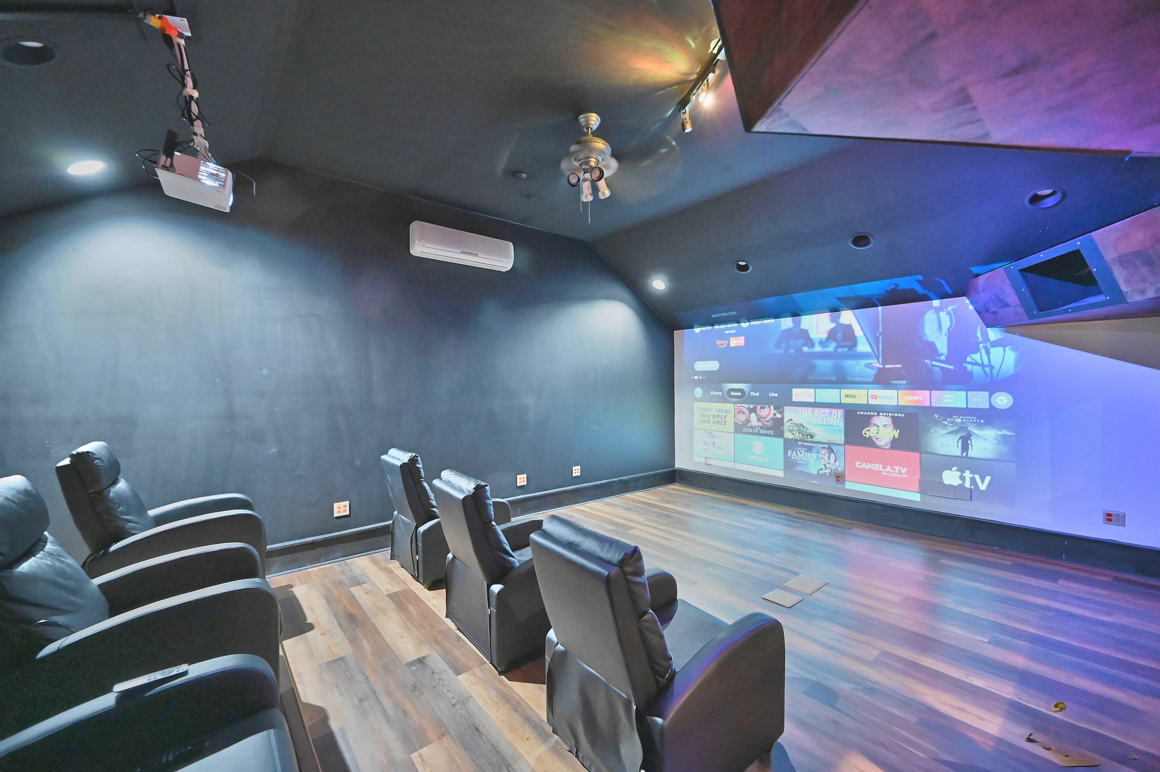 Theater3