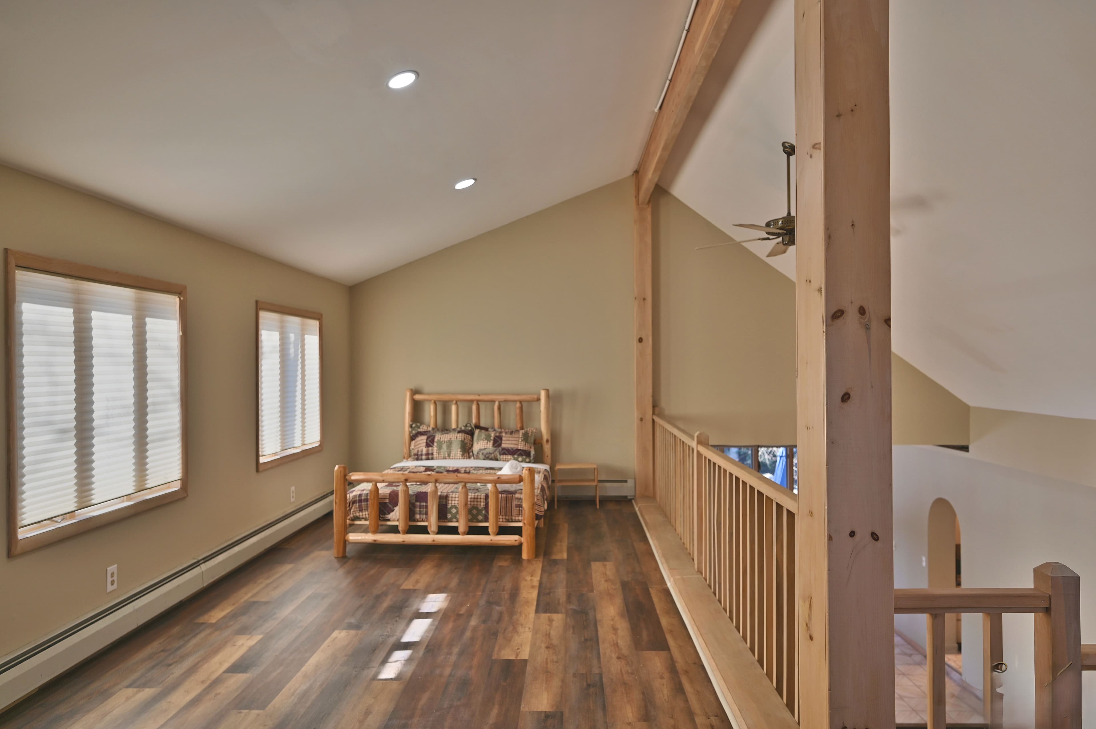 Loft (2)