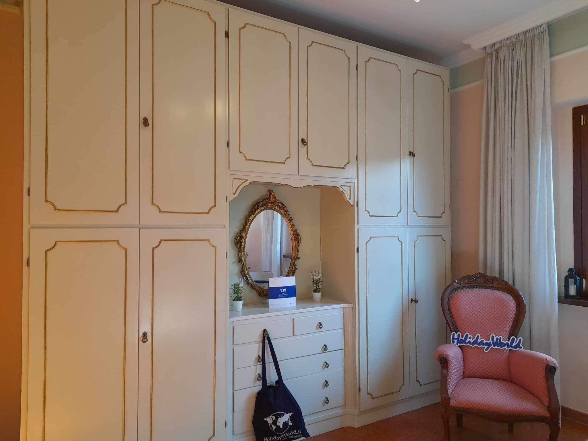 Gallery Image 19