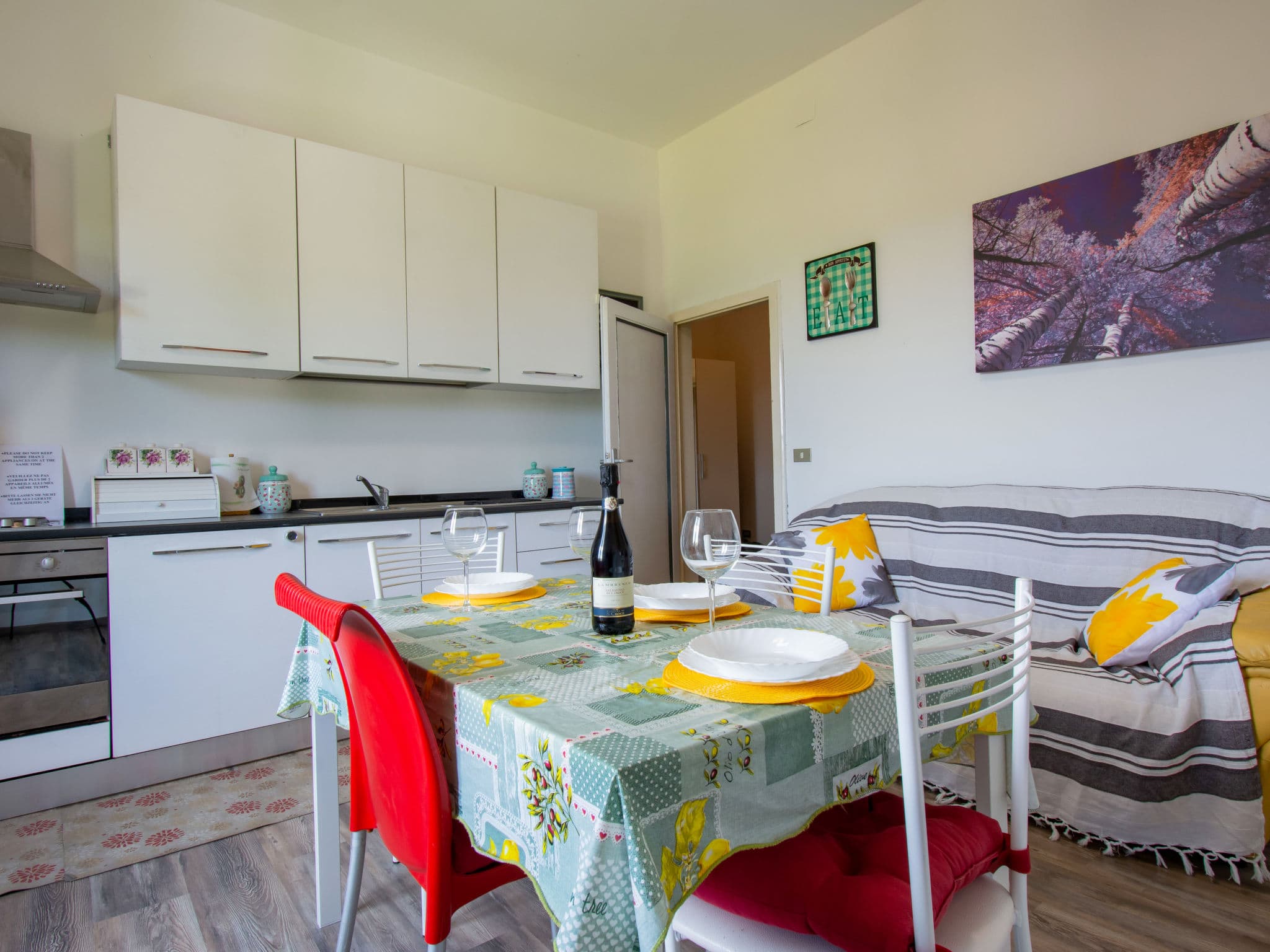 Kitchen / Dining Room