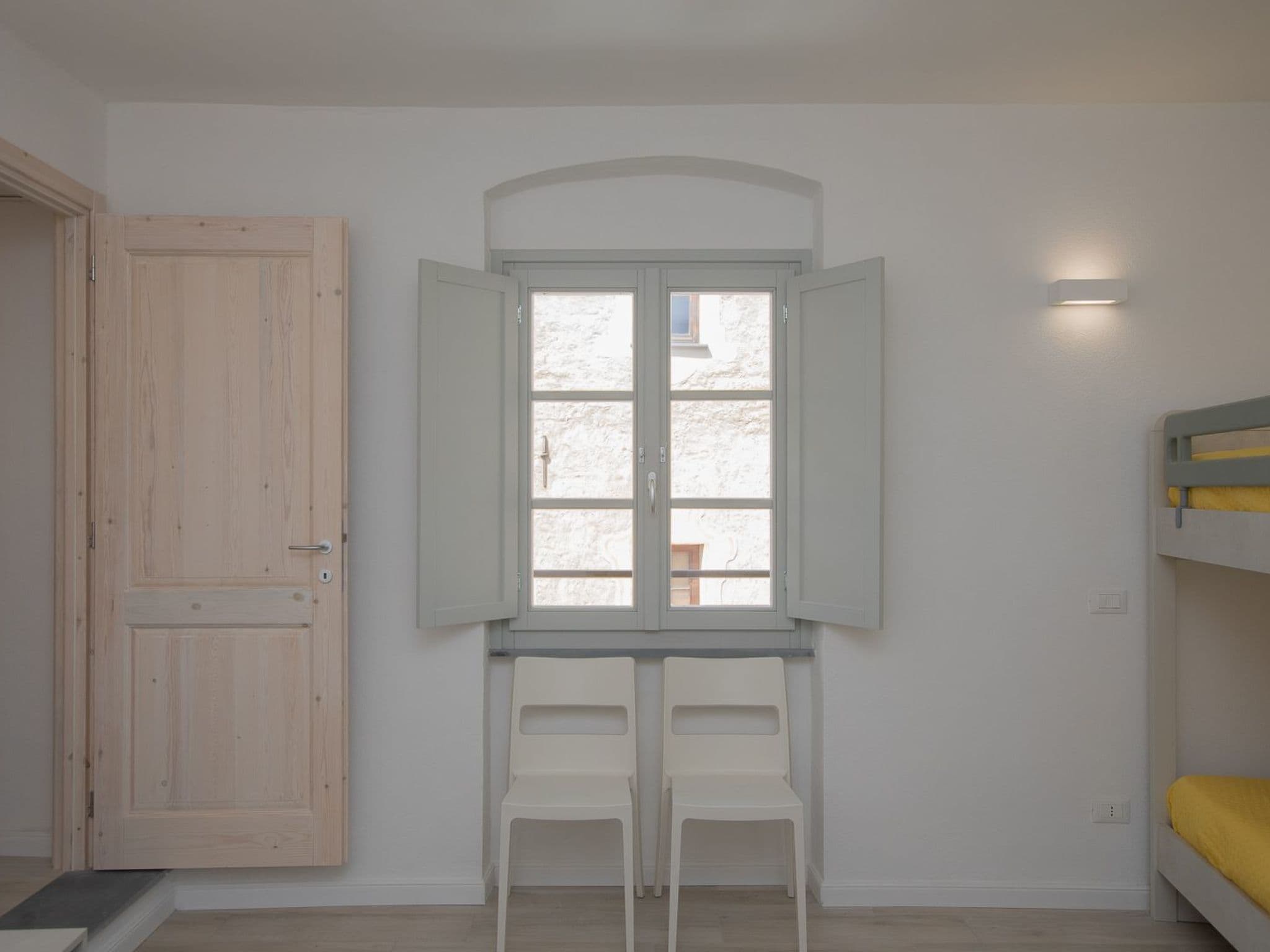 Gallery Image 18