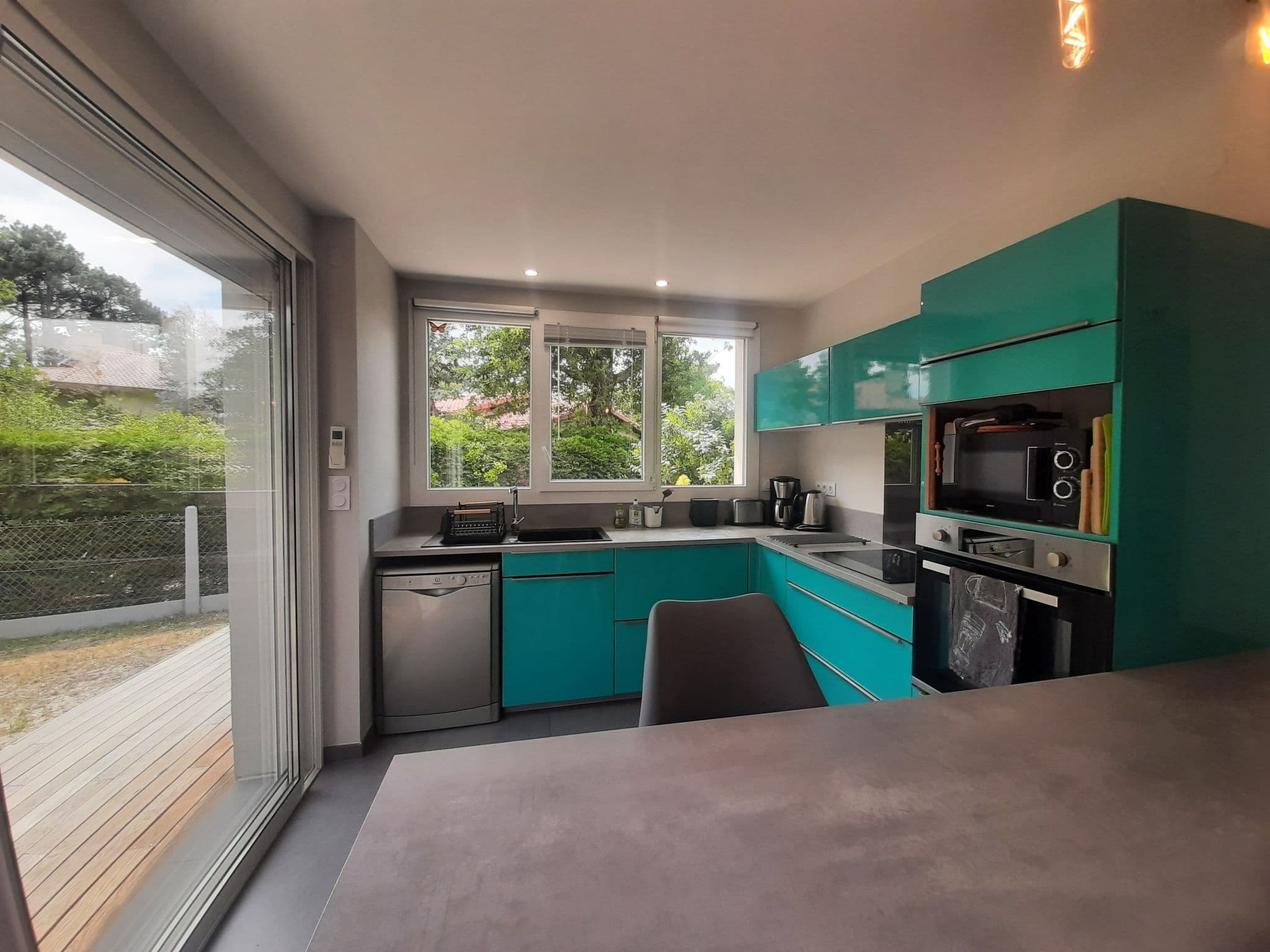 Kitchen / Dining Room