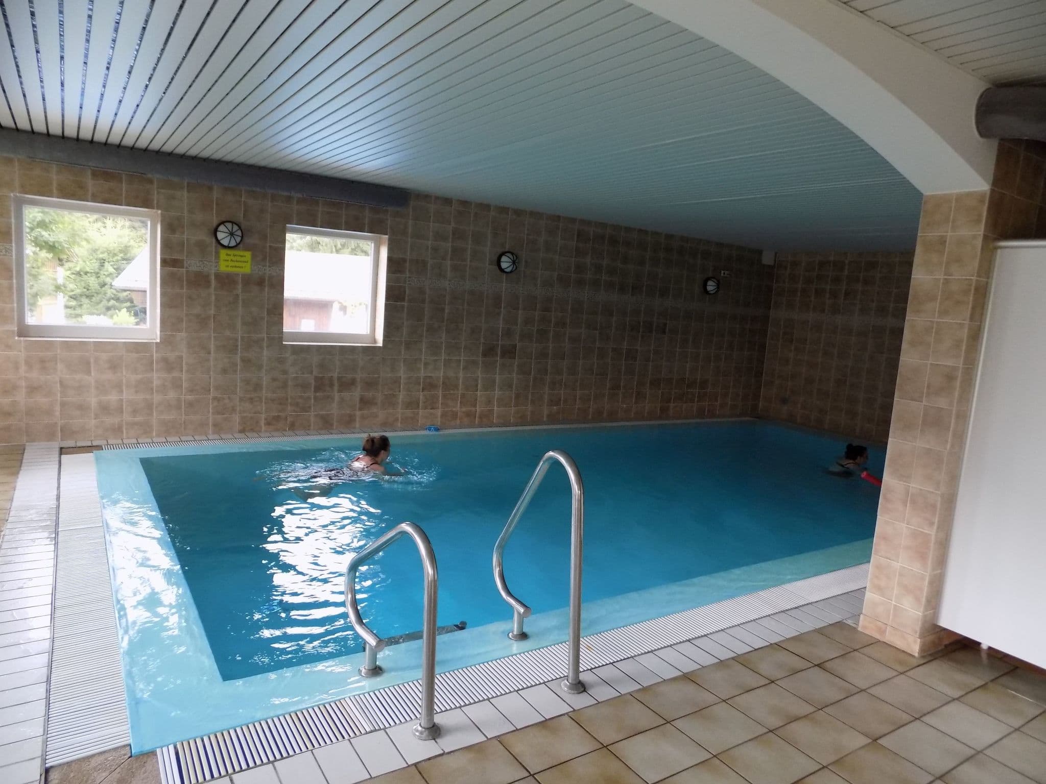 Pool Indoor