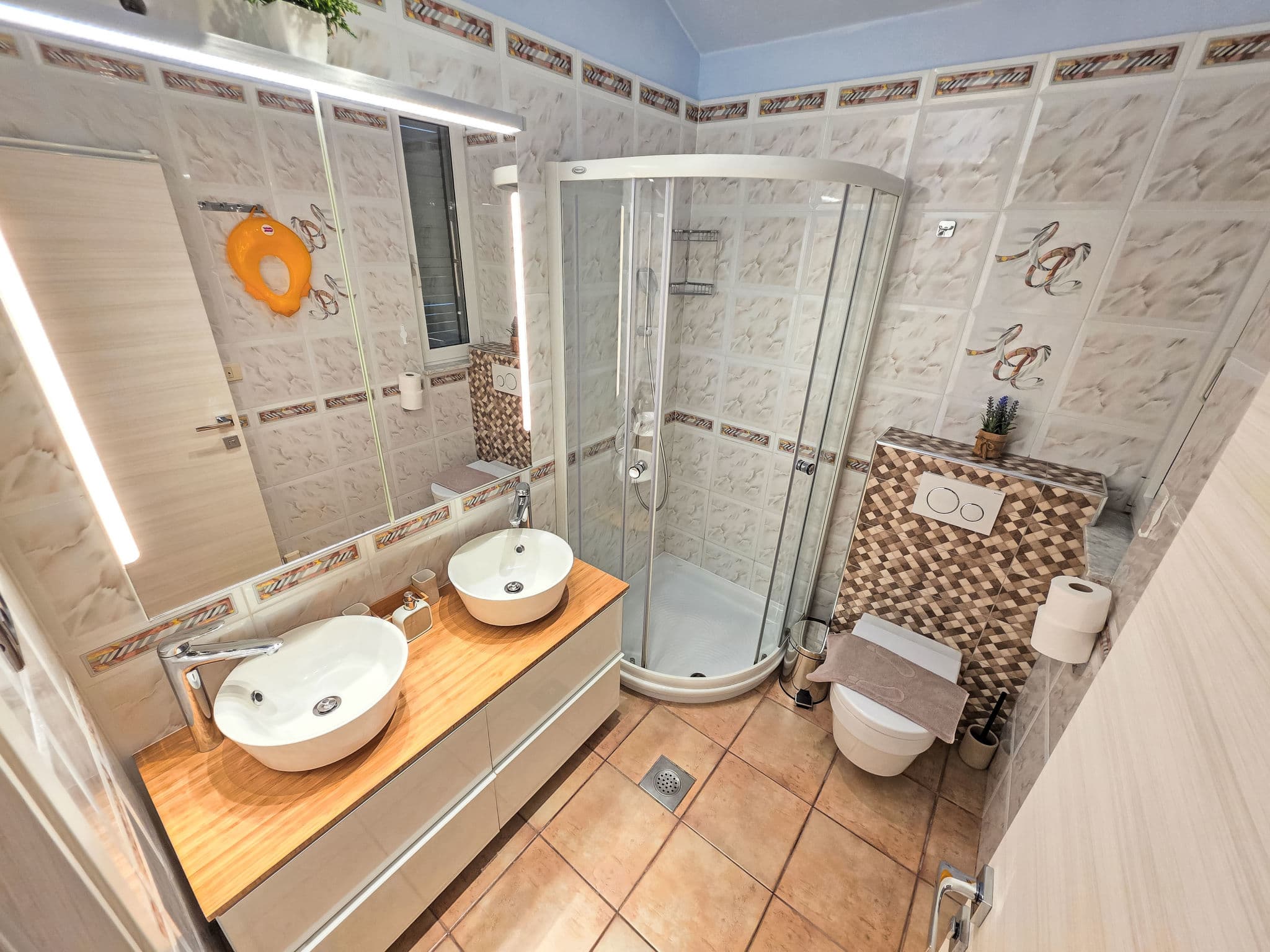 Bathroom / Wellness
