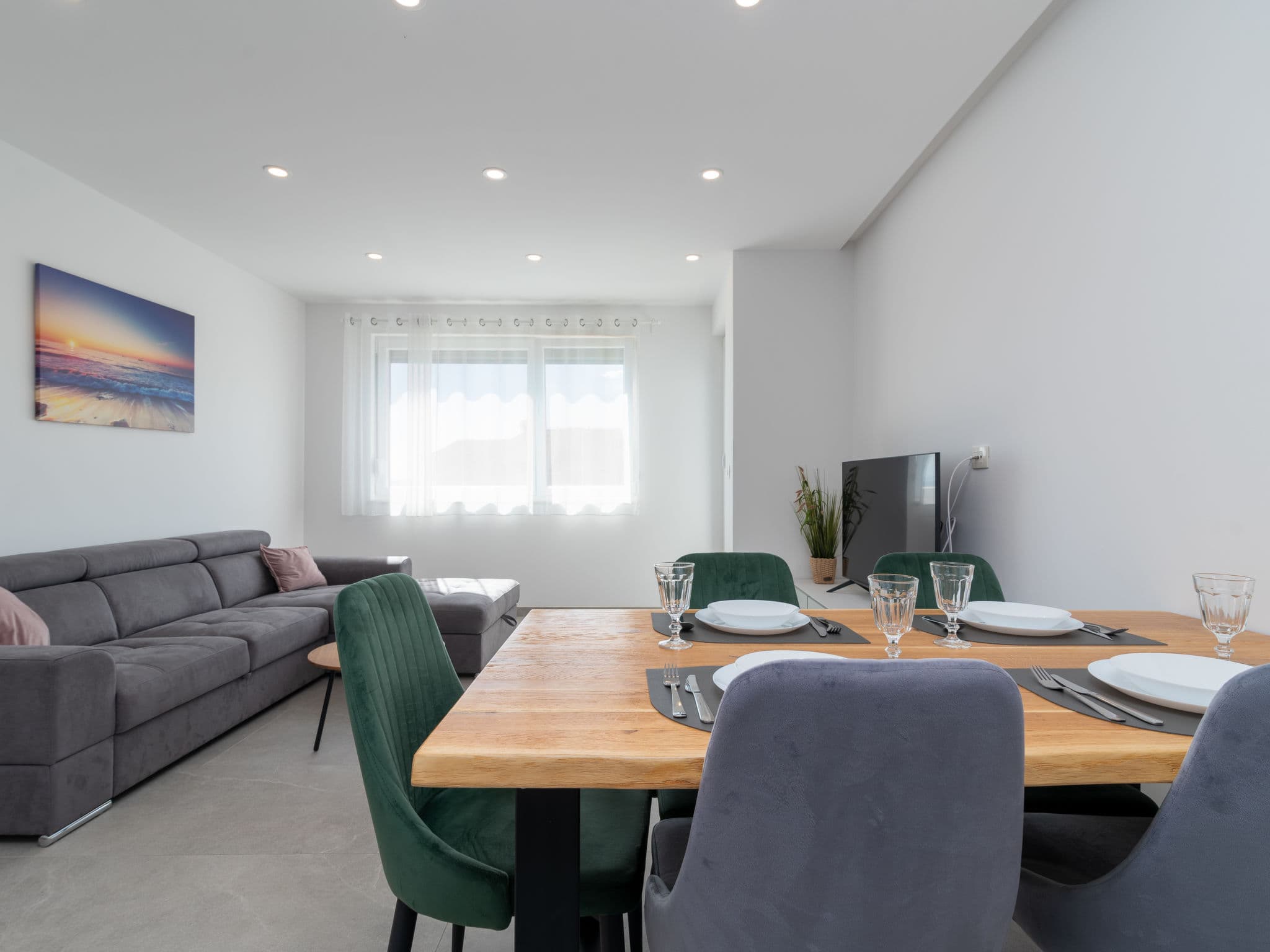 Kitchen / Dining Room