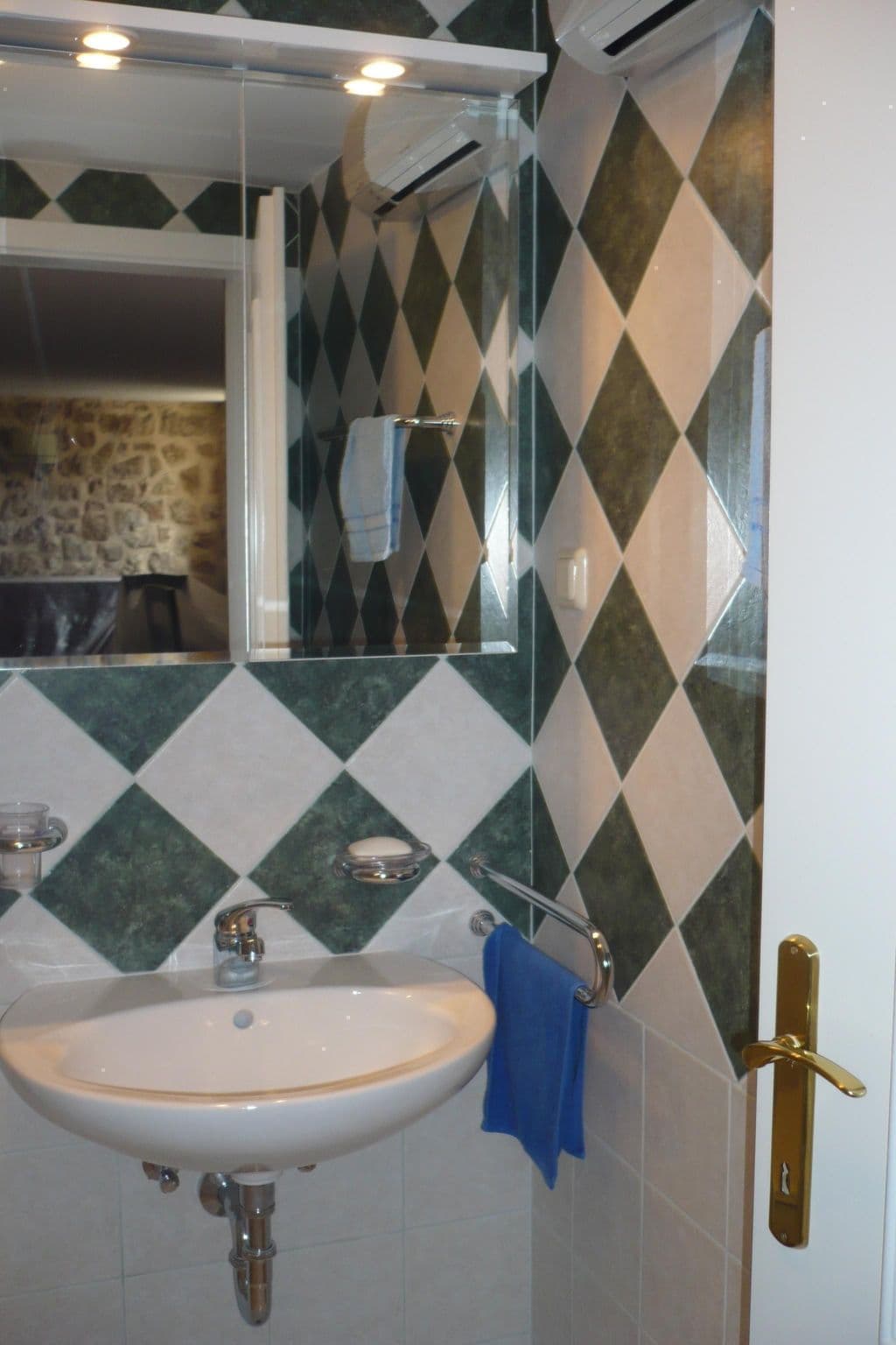 Gallery Image 15