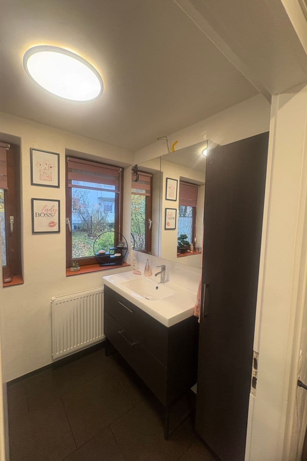 Gallery Image 19